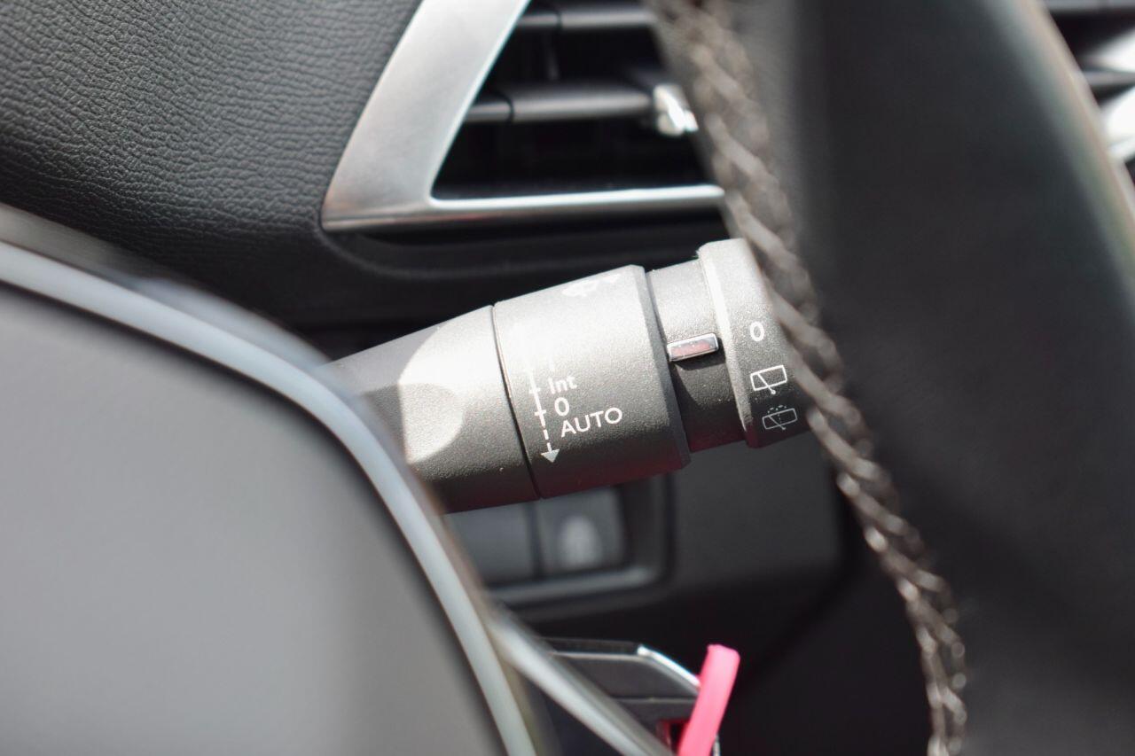 Peugeot 3008 view 40