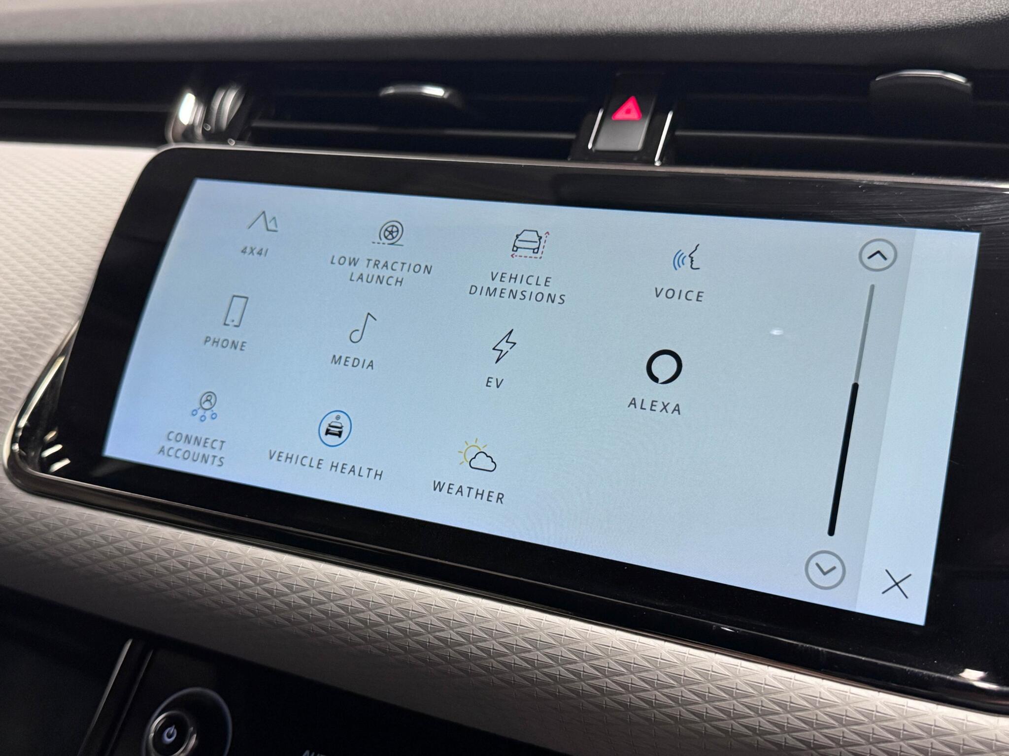 Land Rover Range Rover Evoque view 11