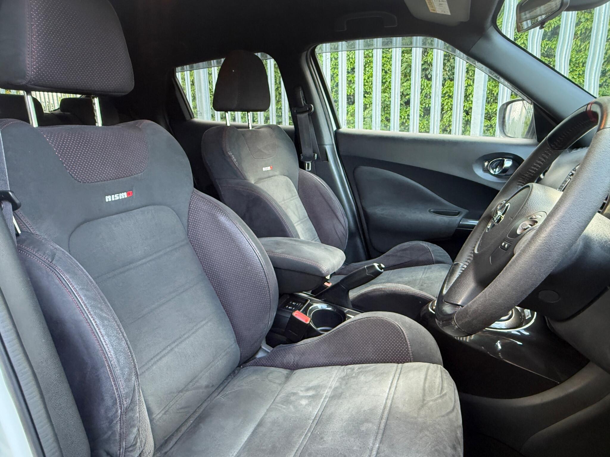 2015 Nissan Juke image 28