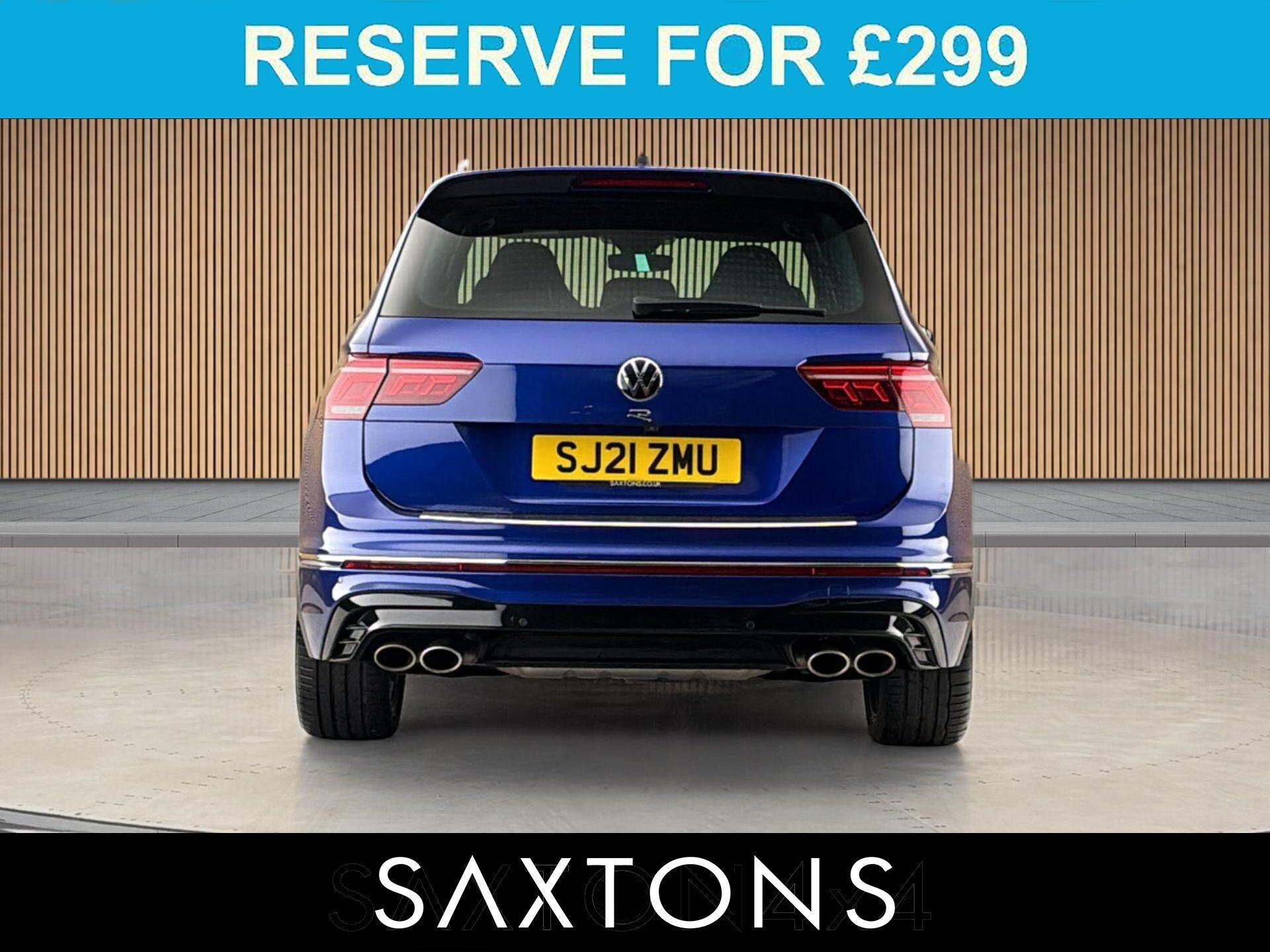 Volkswagen Tiguan view 4