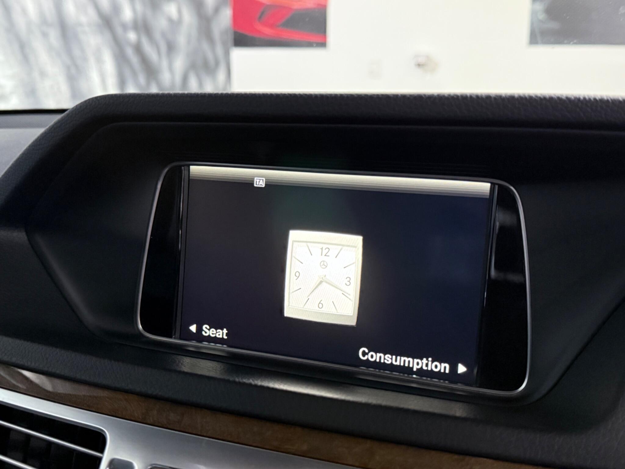Mercedes-Benz E-Class view 45