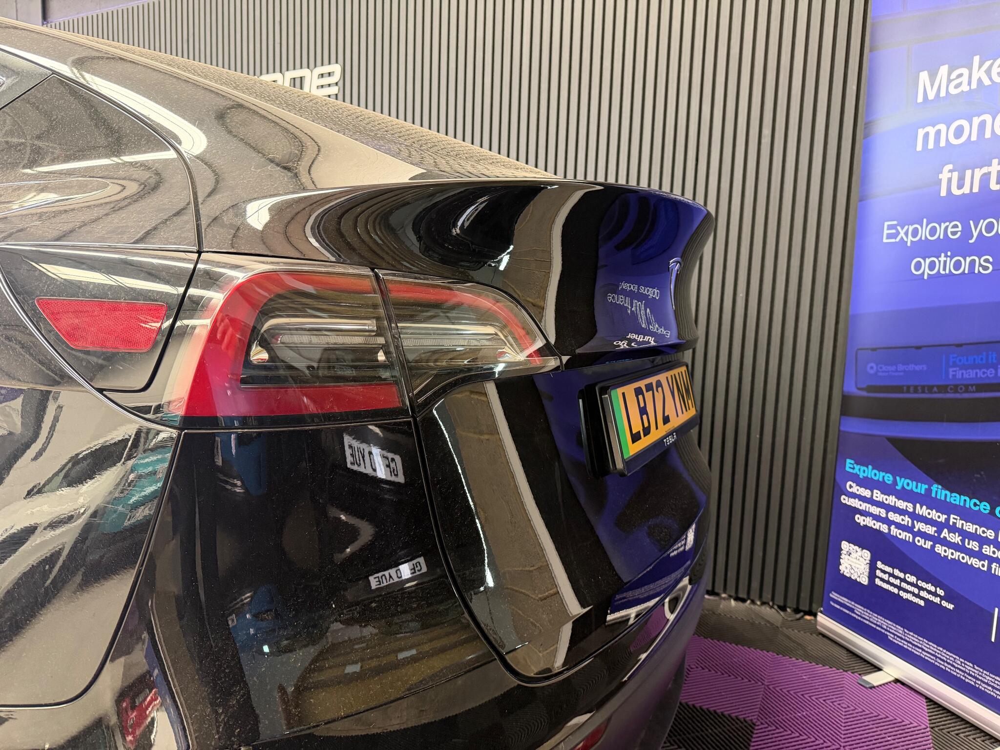 Tesla Model Y view 40