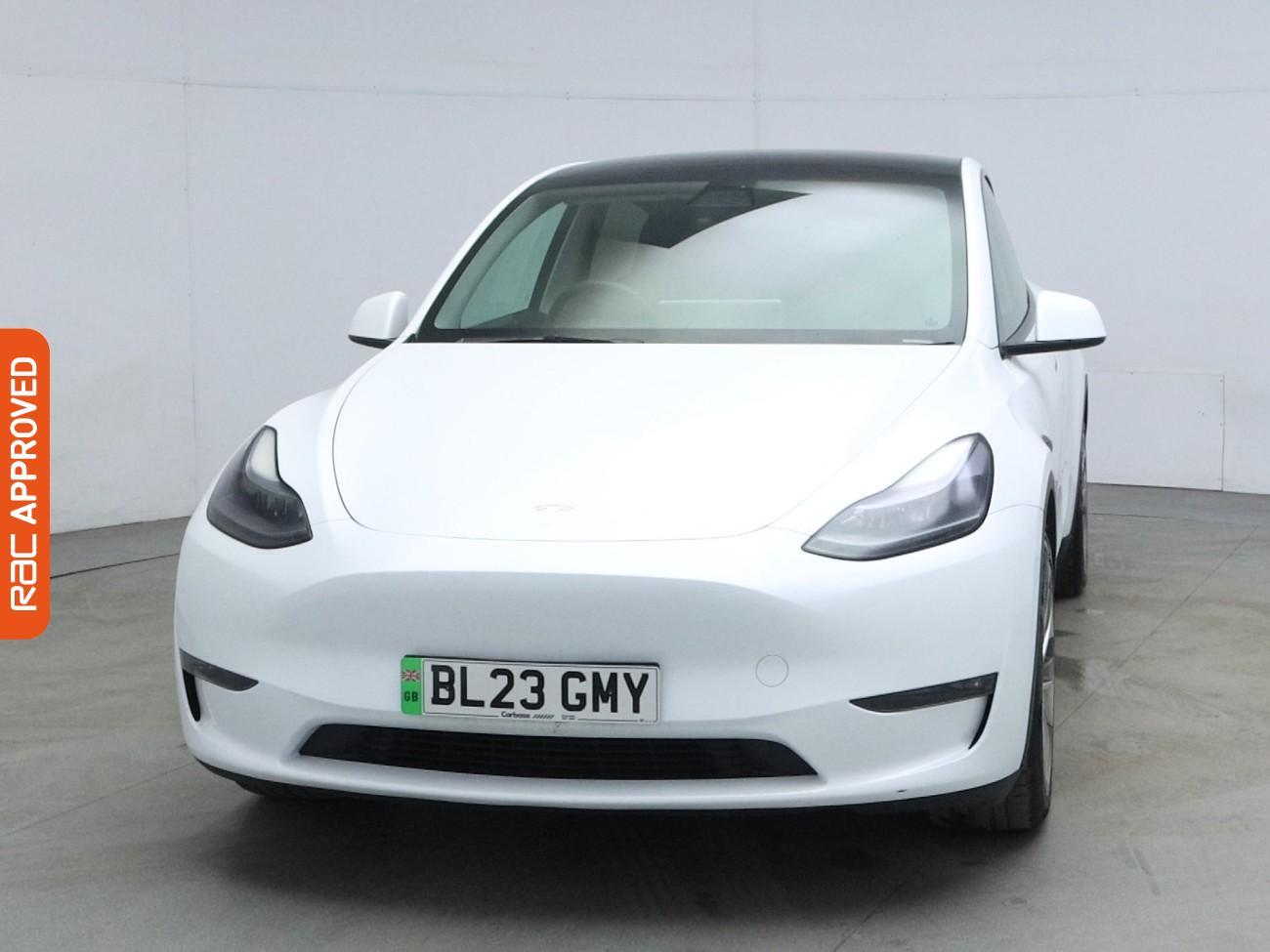 Tesla Model Y view 8