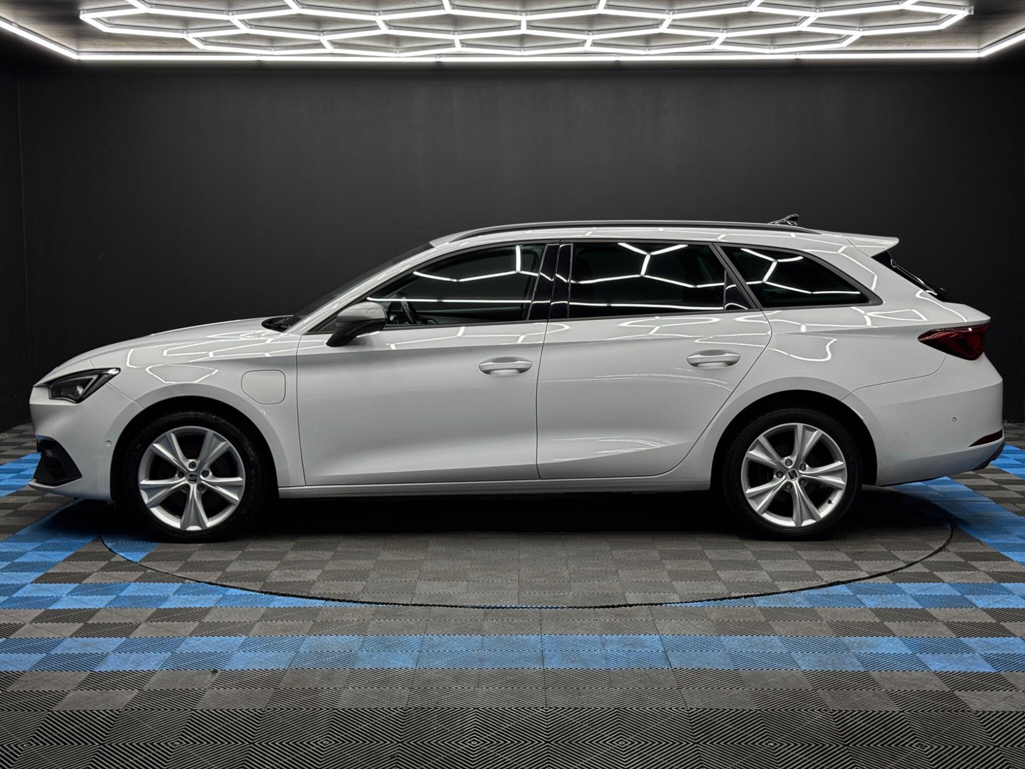 Seat Leon view 8