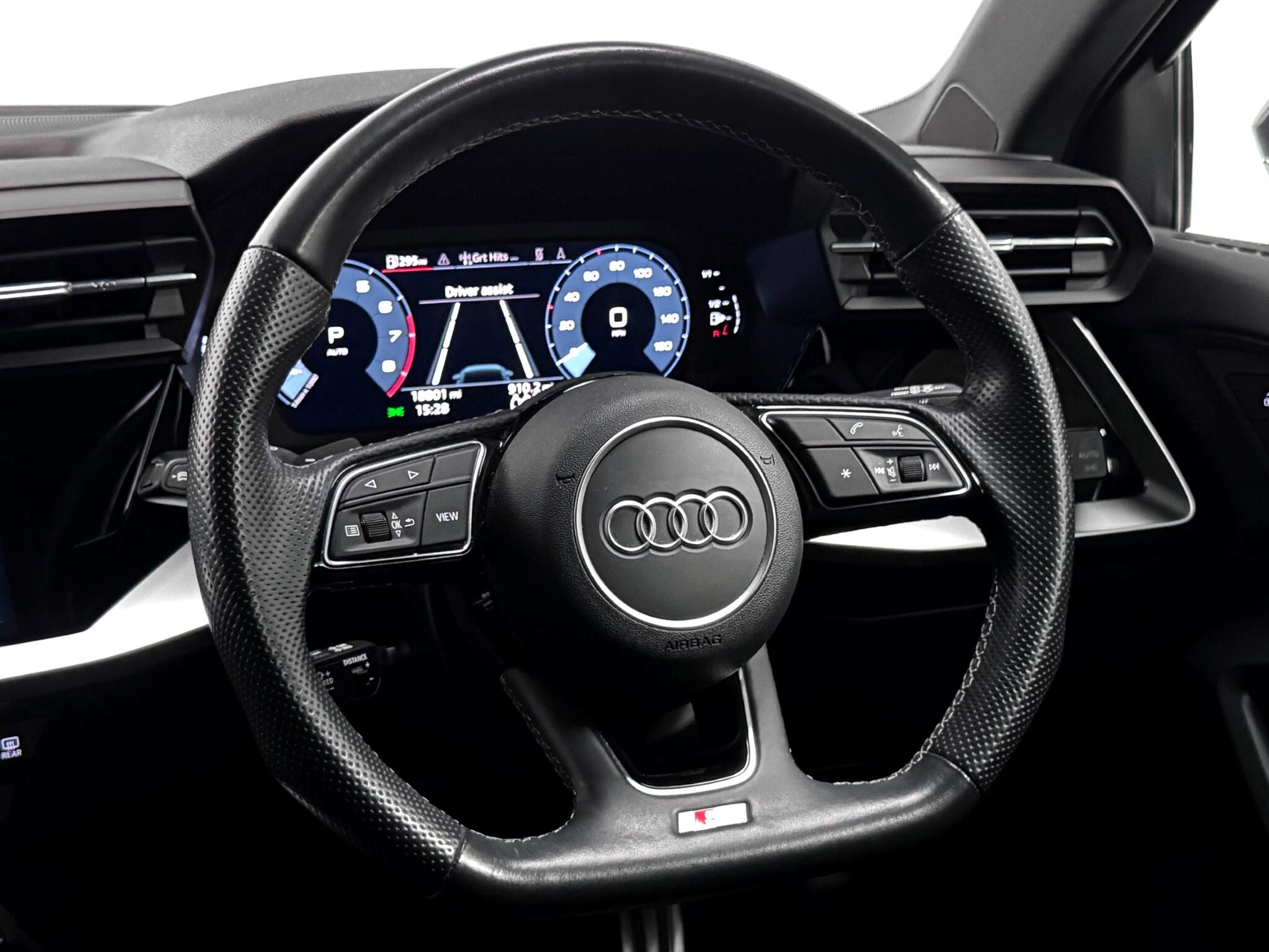 Audi A3 view 16