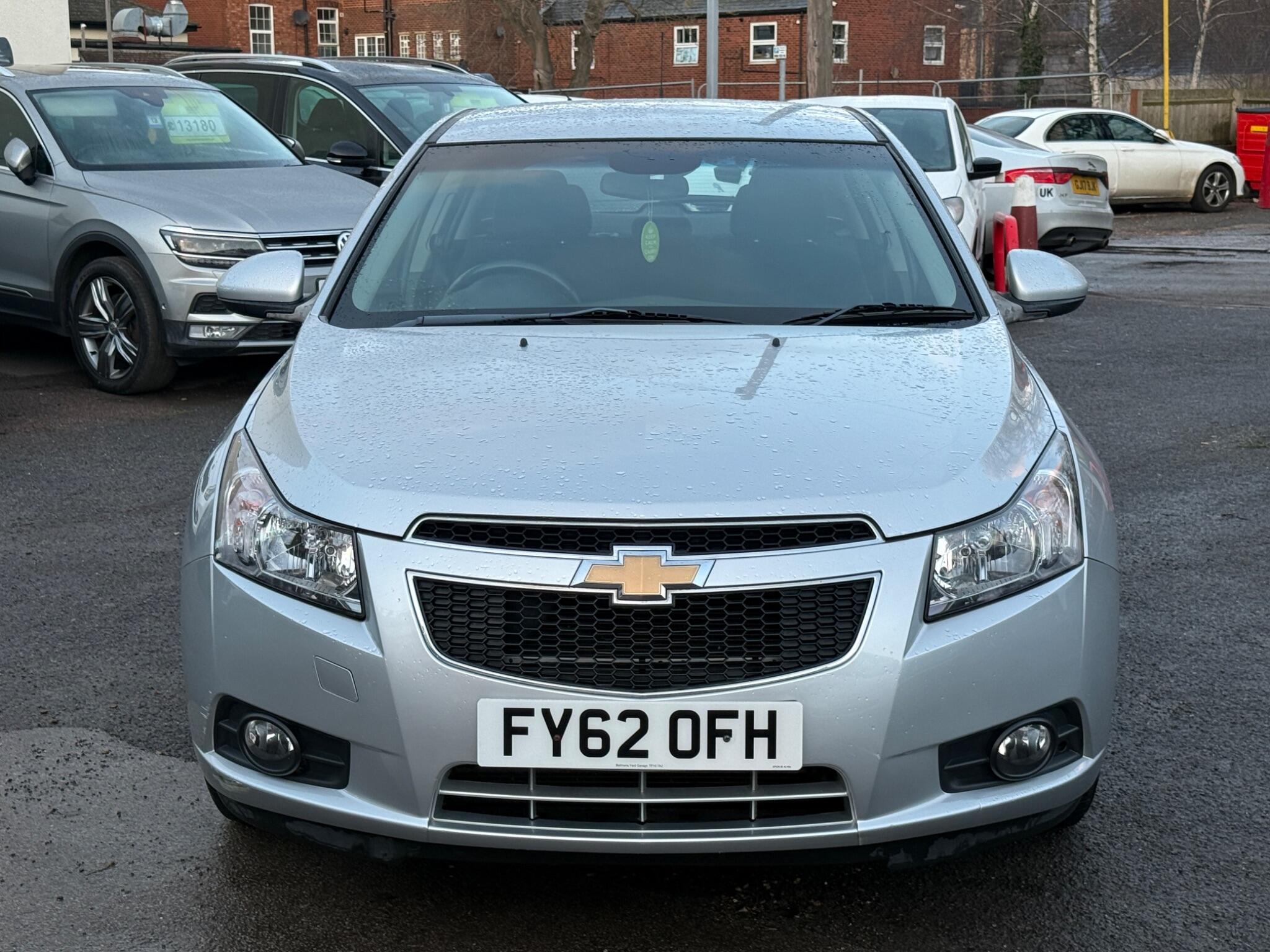 Chevrolet Cruze - Image 7