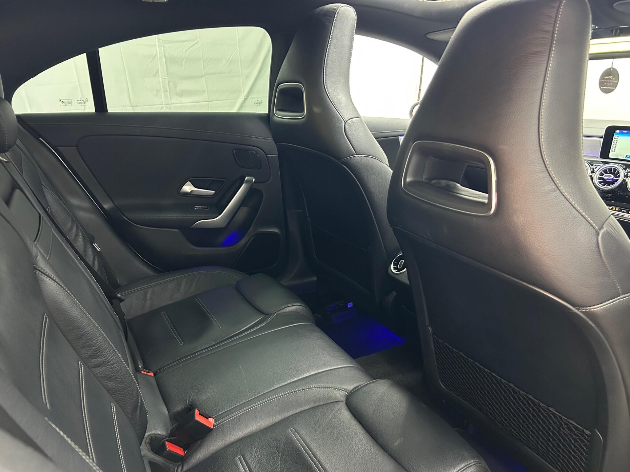 Mercedes-Benz Cla view 25