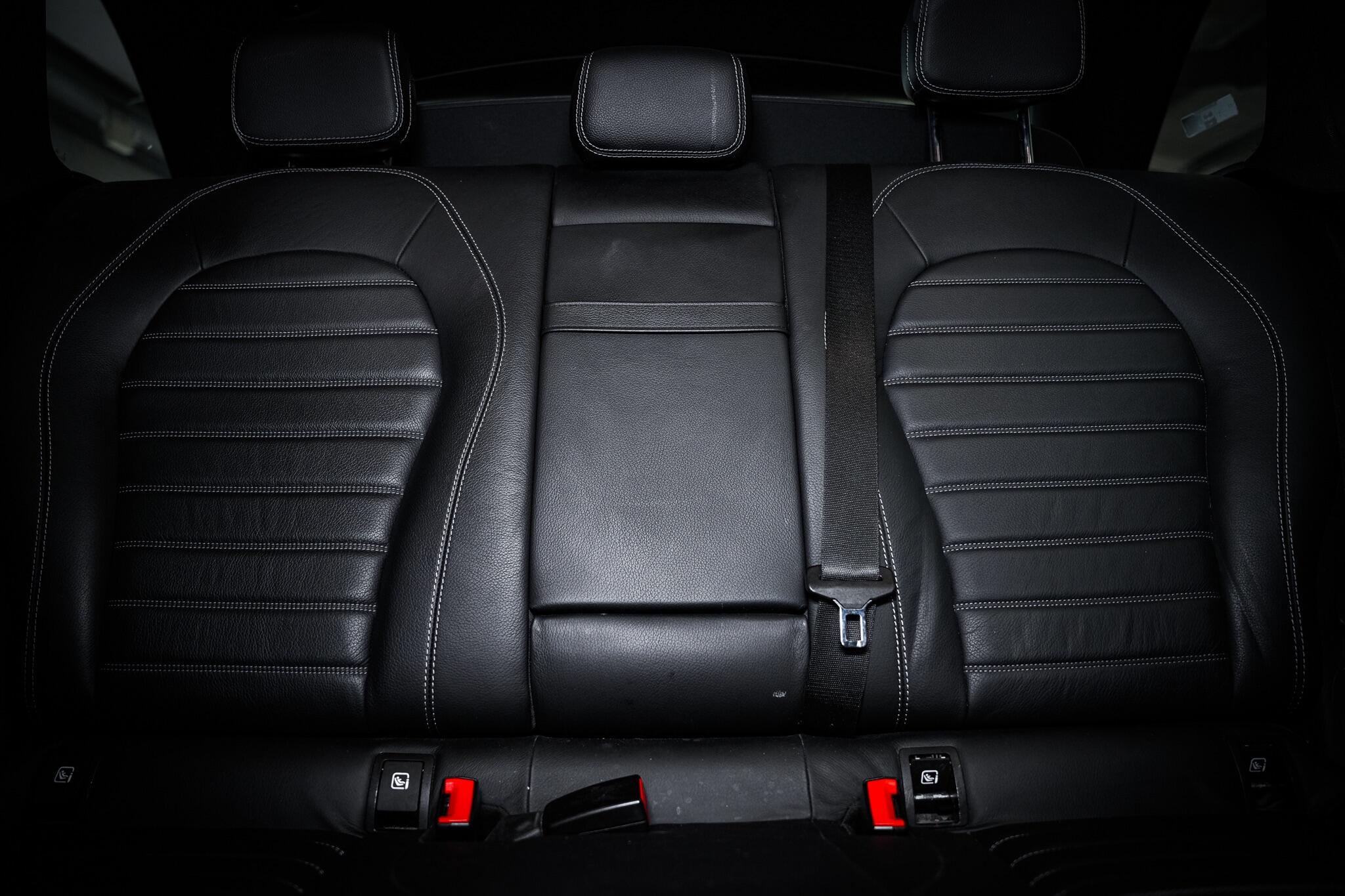 Mercedes-Benz GLC view 24