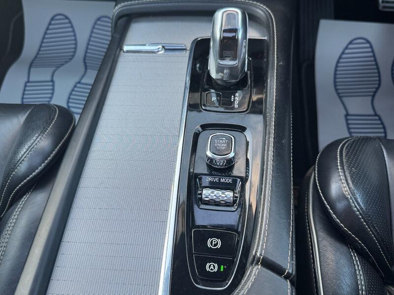 2017 Volvo XC90 image 39