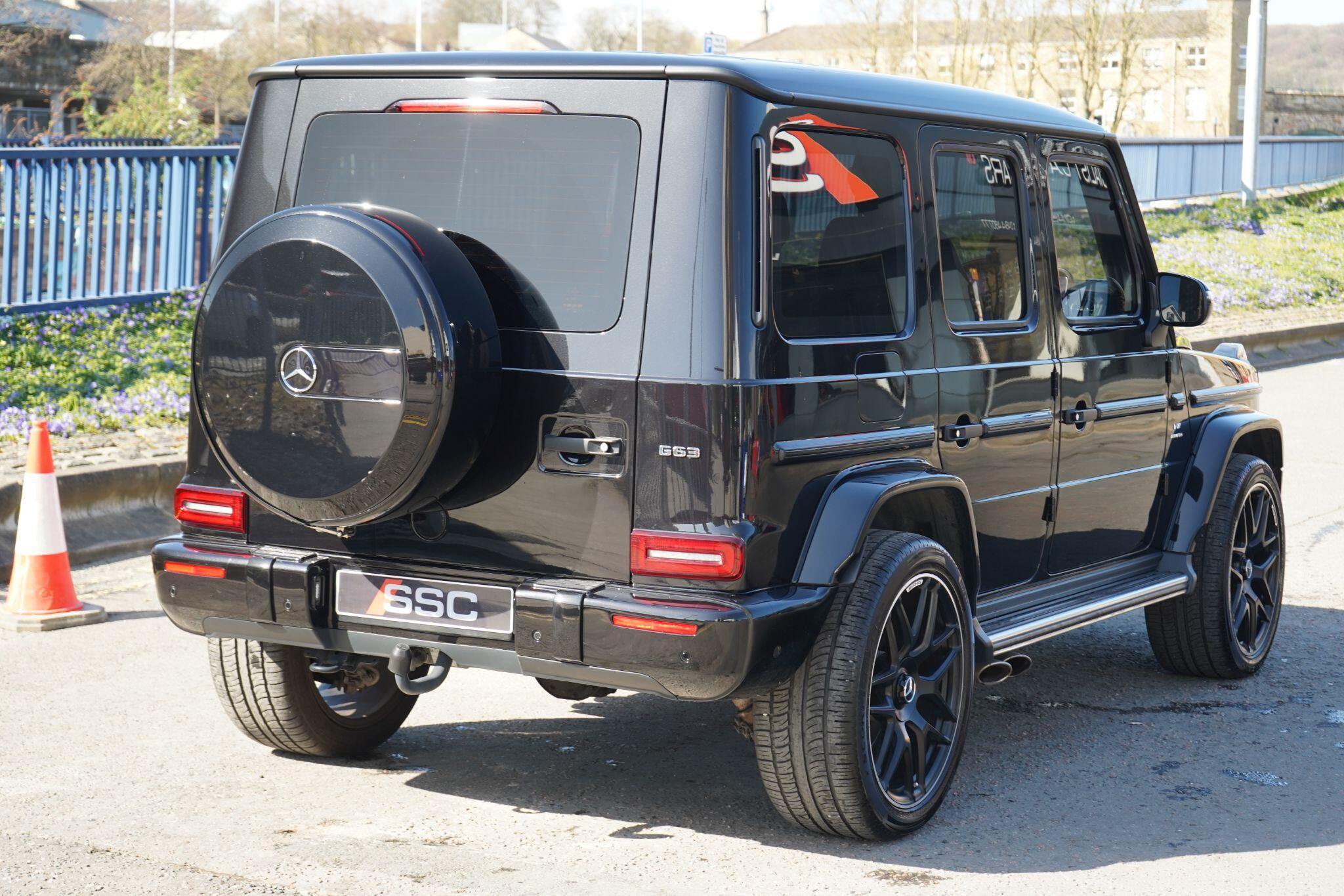 Mercedes-Benz G Class view 11