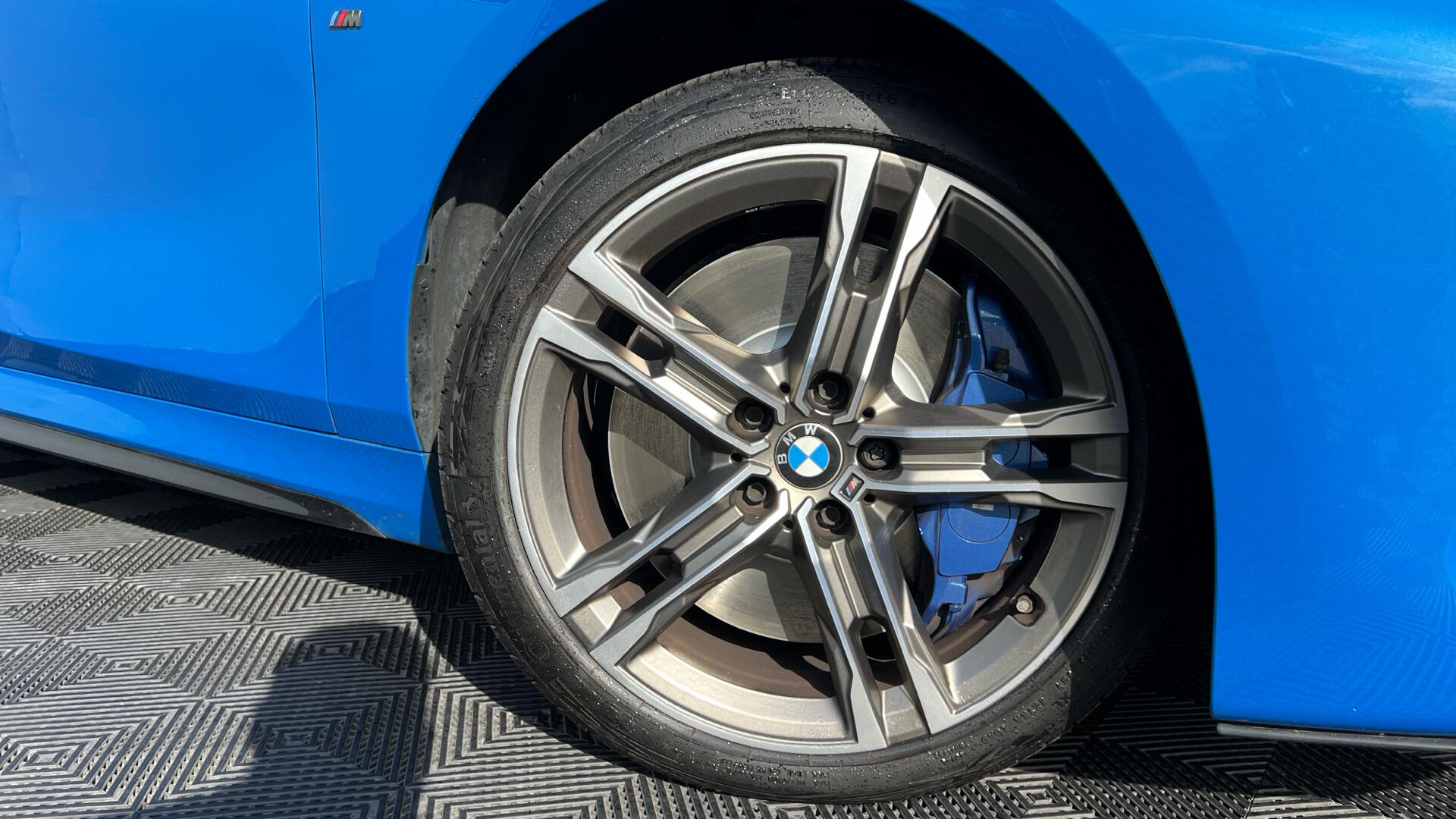BMW 1 Series view 26