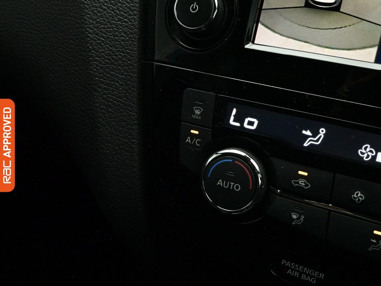 Nissan Qashqai view 18