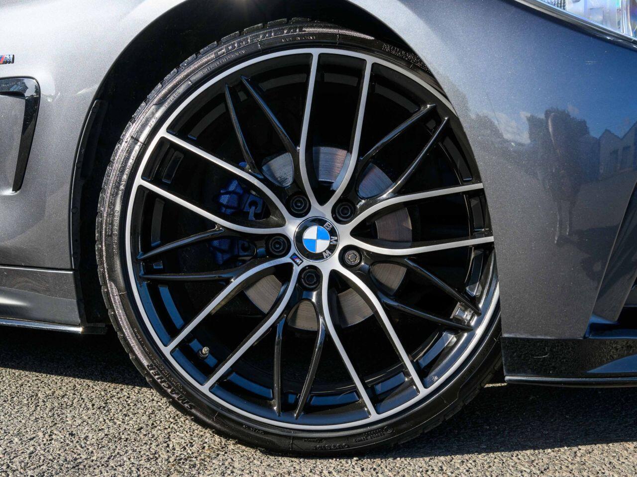 BMW 4 Series view 14