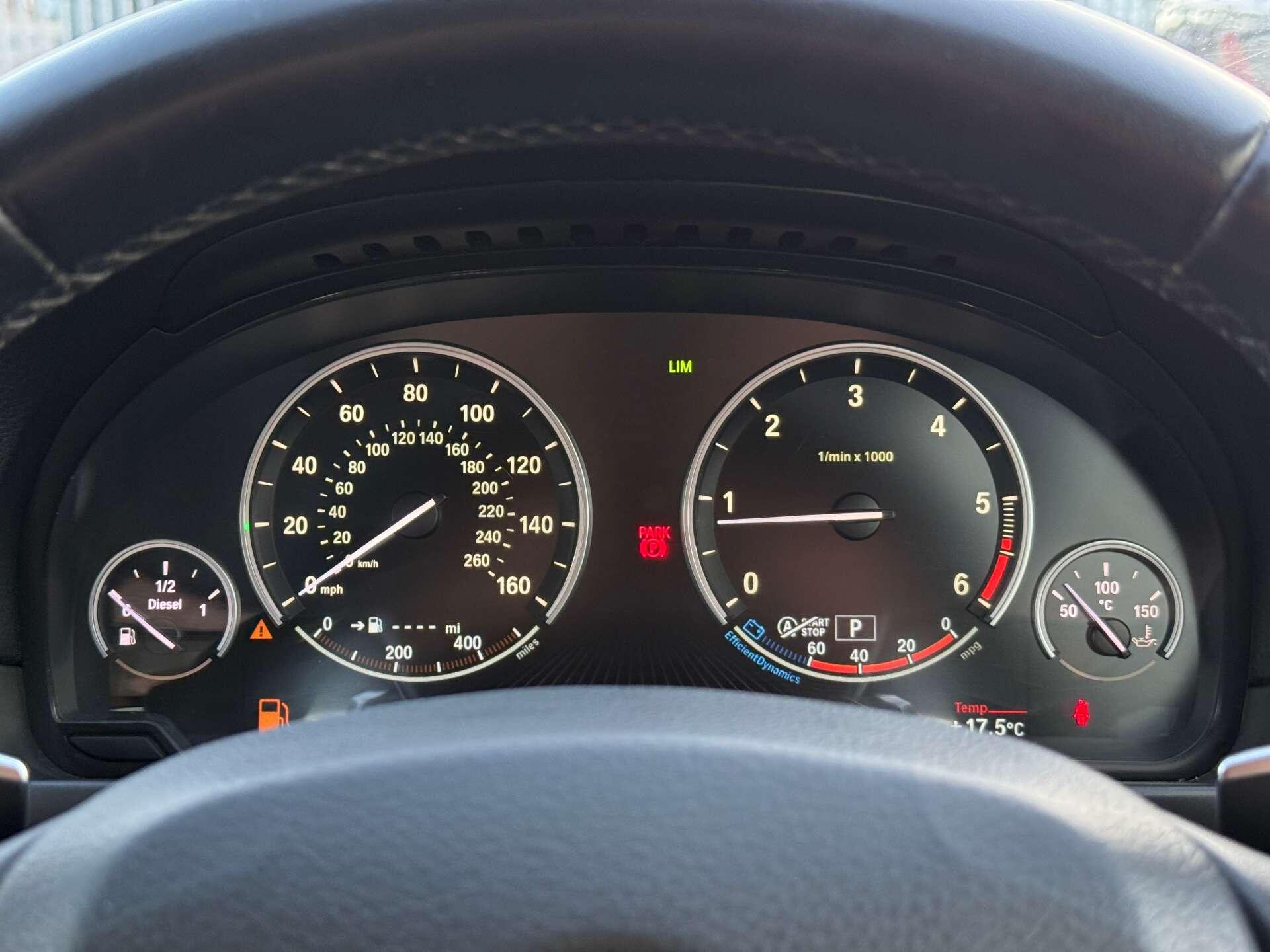 BMW 5 Series view 50