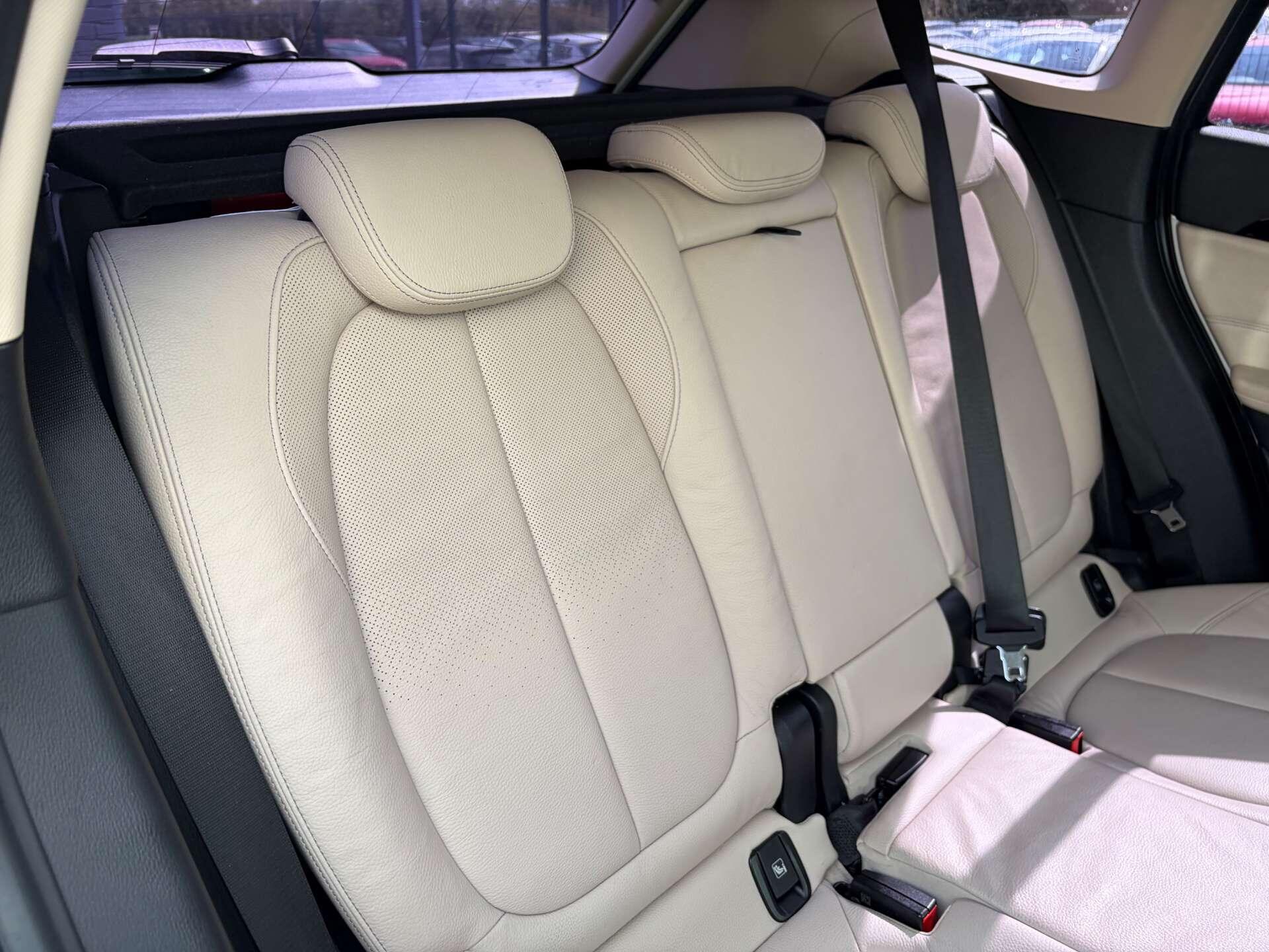 BMW X1 view 31