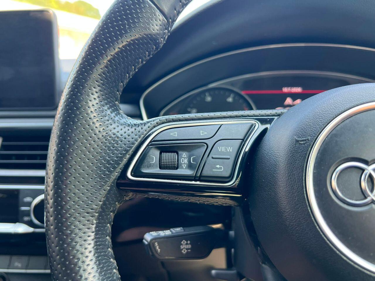 Audi A4 view 32