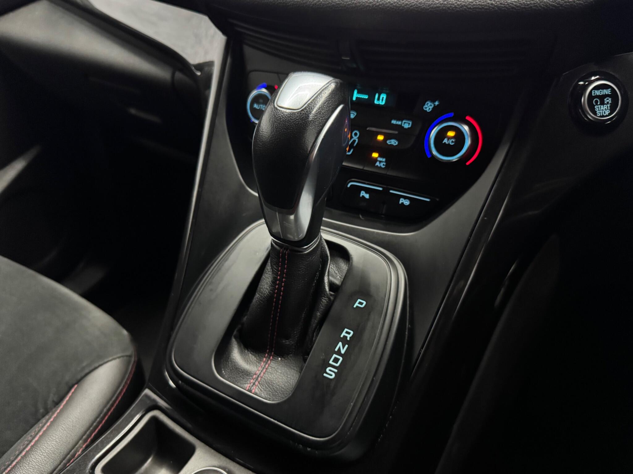Ford Kuga view 14