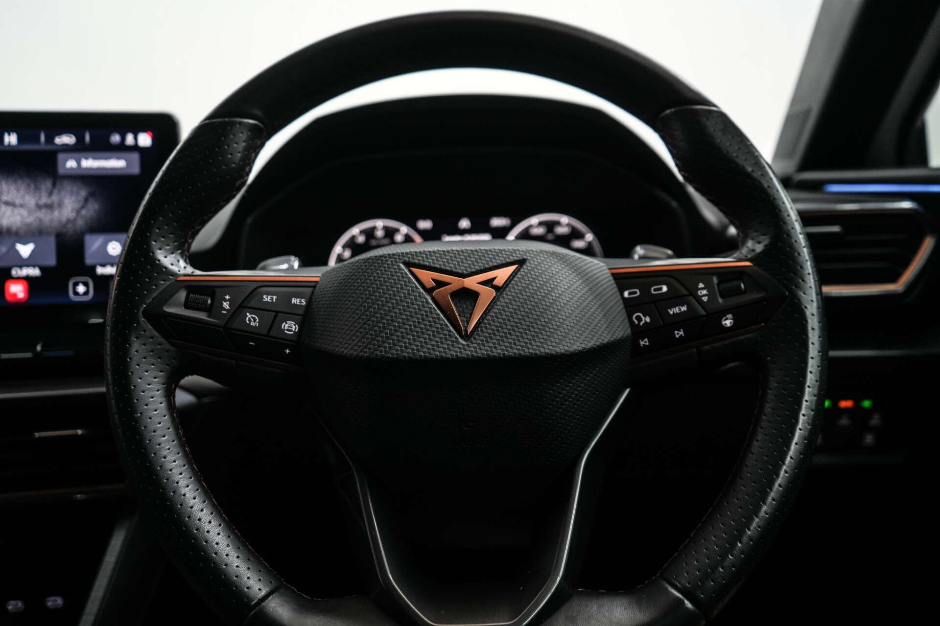 Cupra Leon view 35