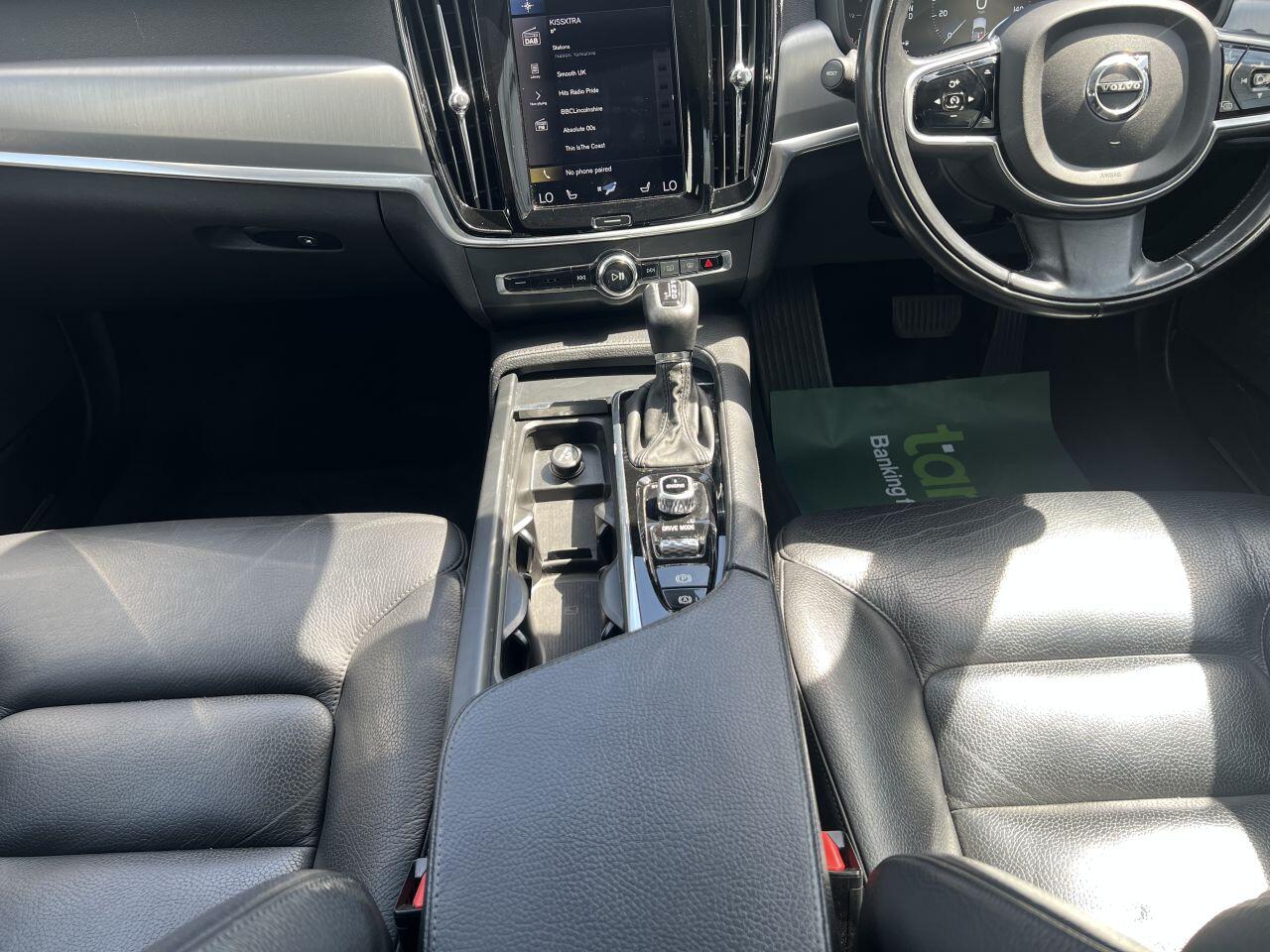 Volvo V90 view 32