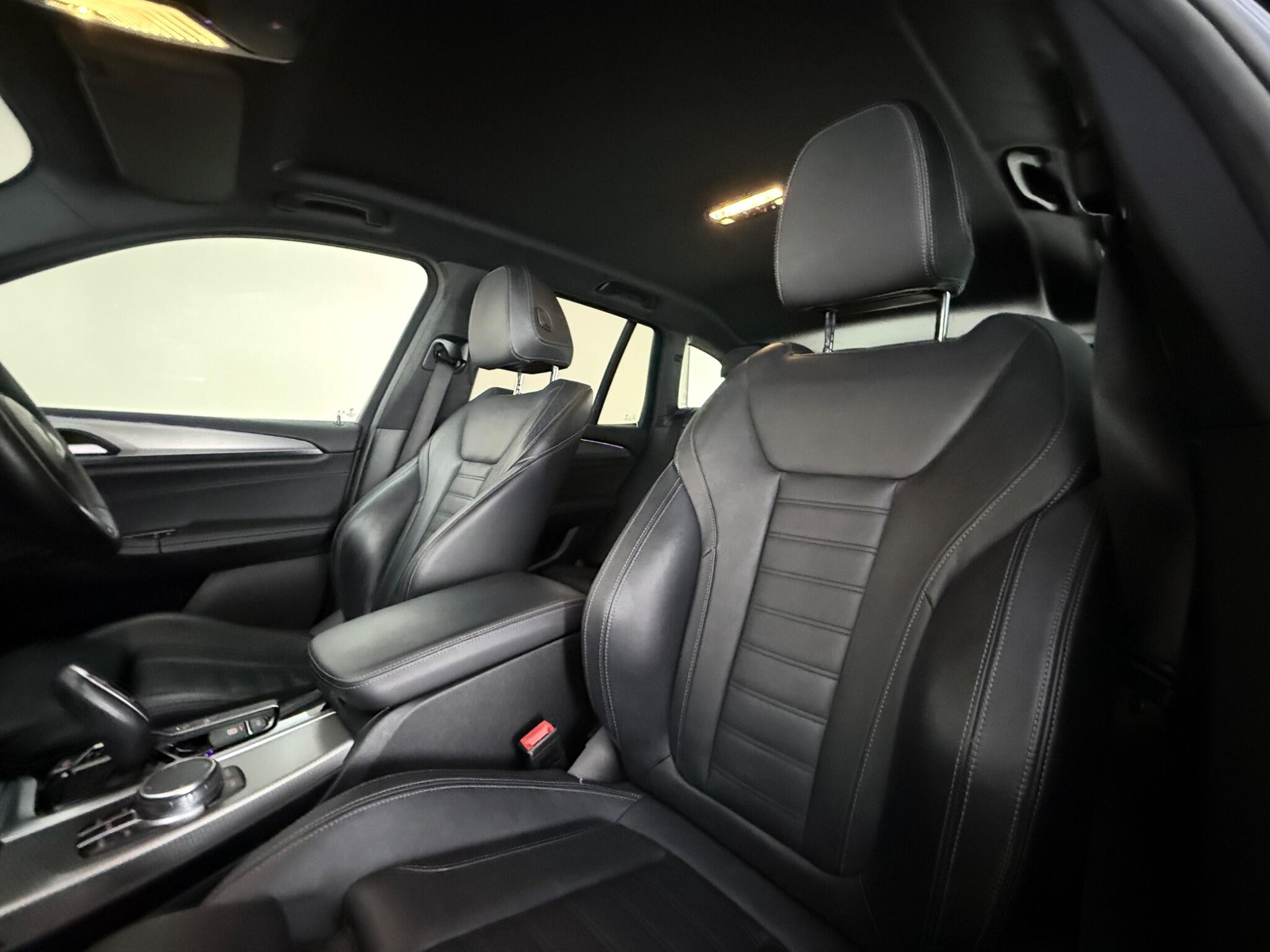 BMW X3 view 32