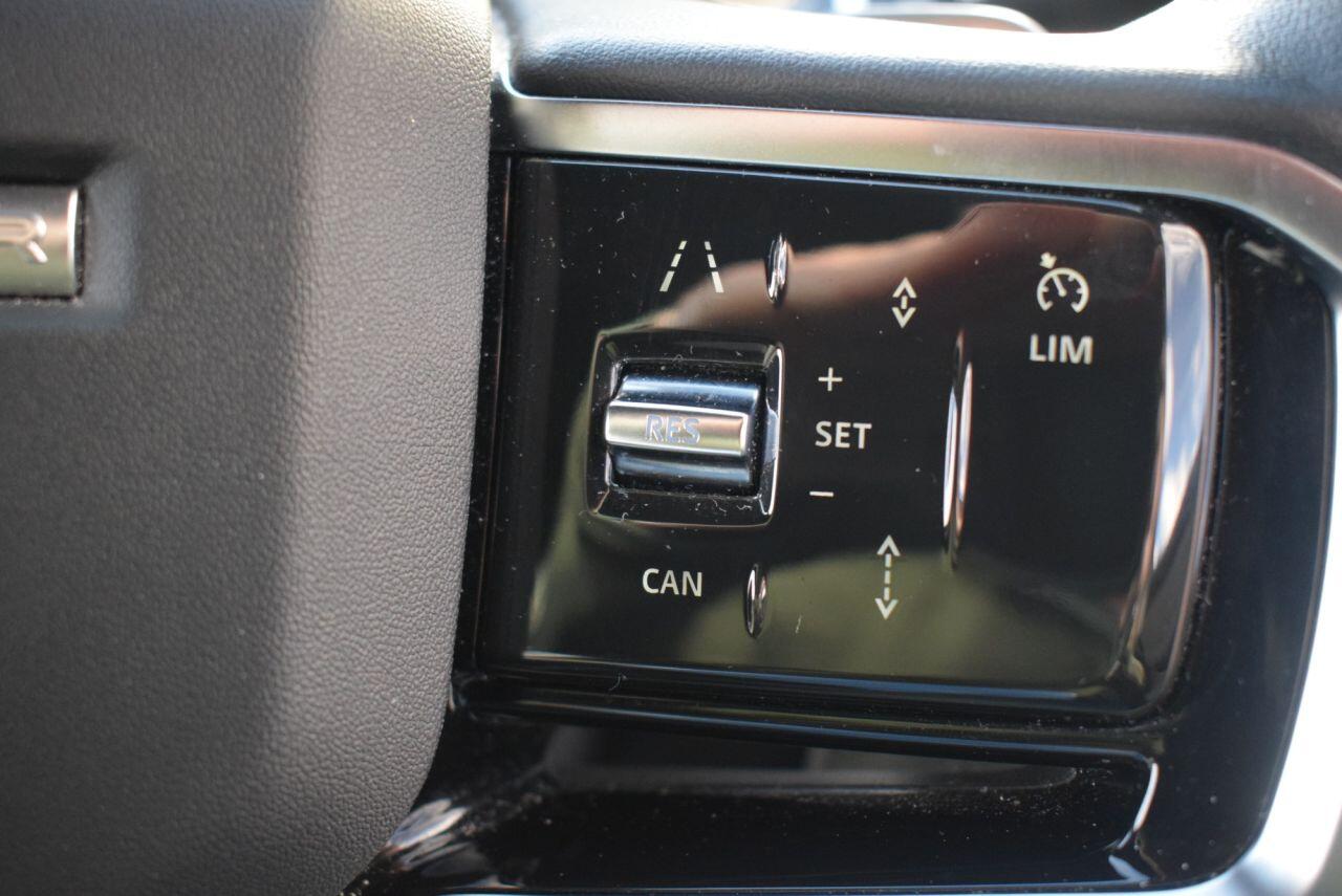 Land Rover Range Rover Evoque view 23