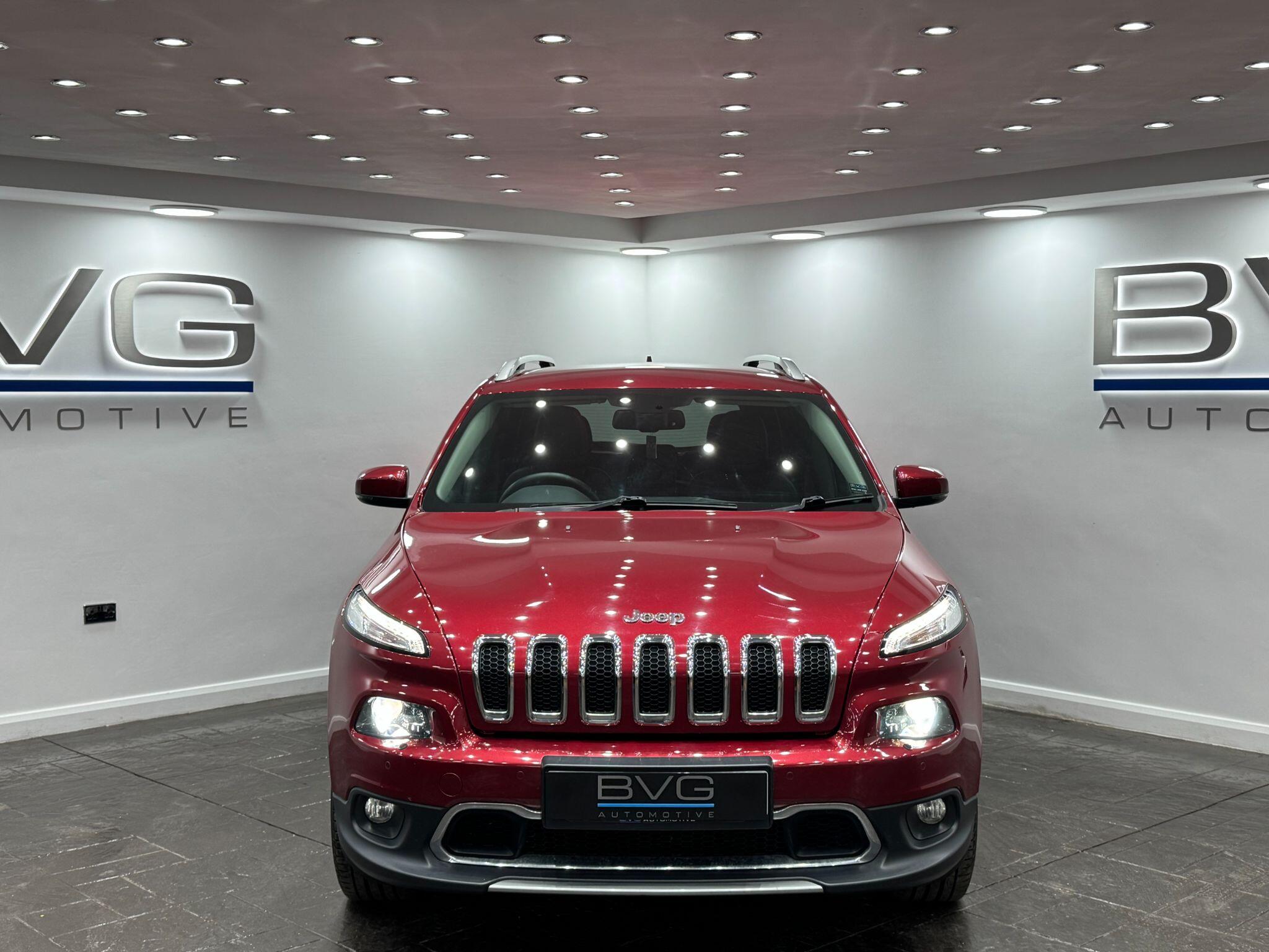 Jeep Cherokee view 4