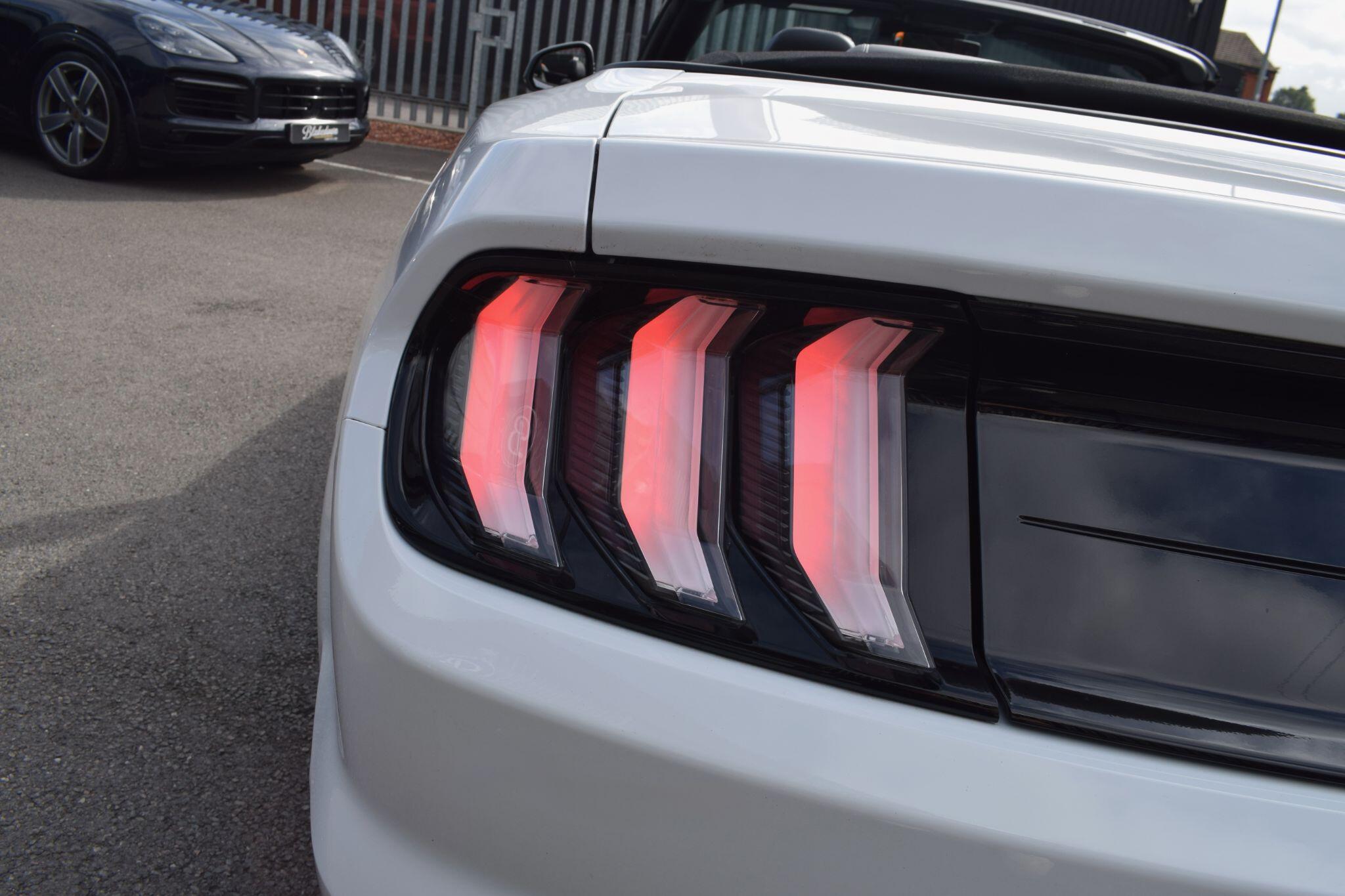 Ford Mustang view 52
