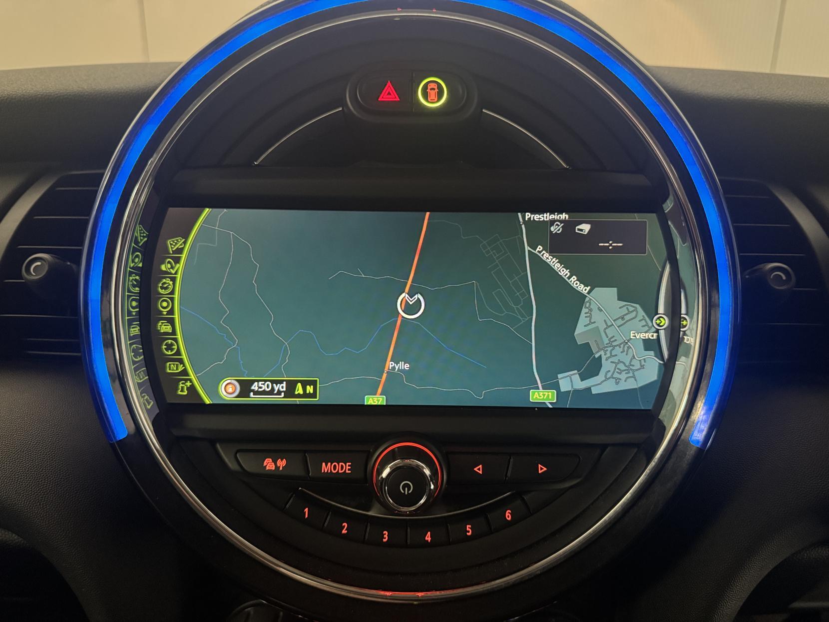 Mini Hatch view 67
