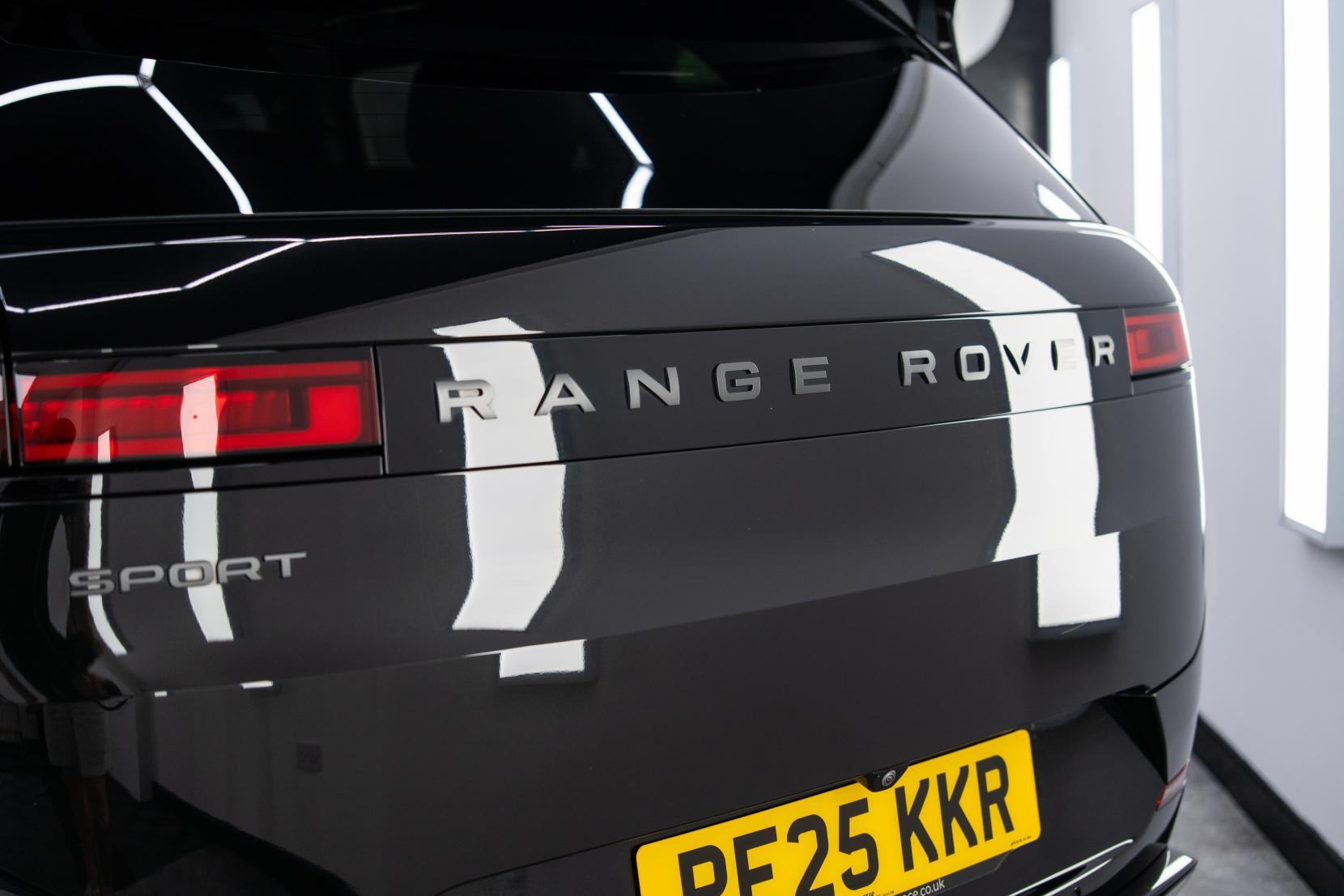 Land Rover Range Rover Sport view 9