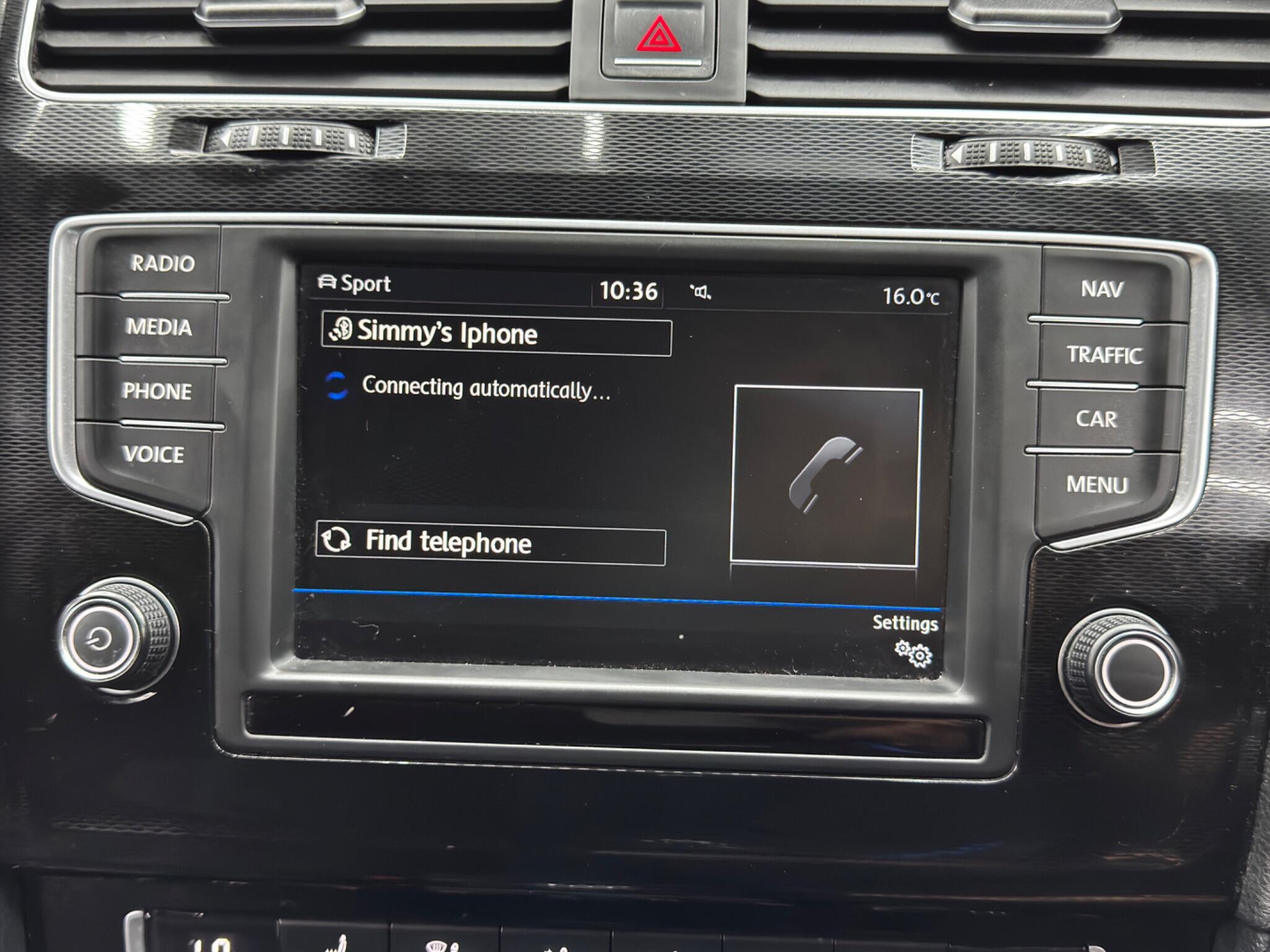 Volkswagen Golf view 31