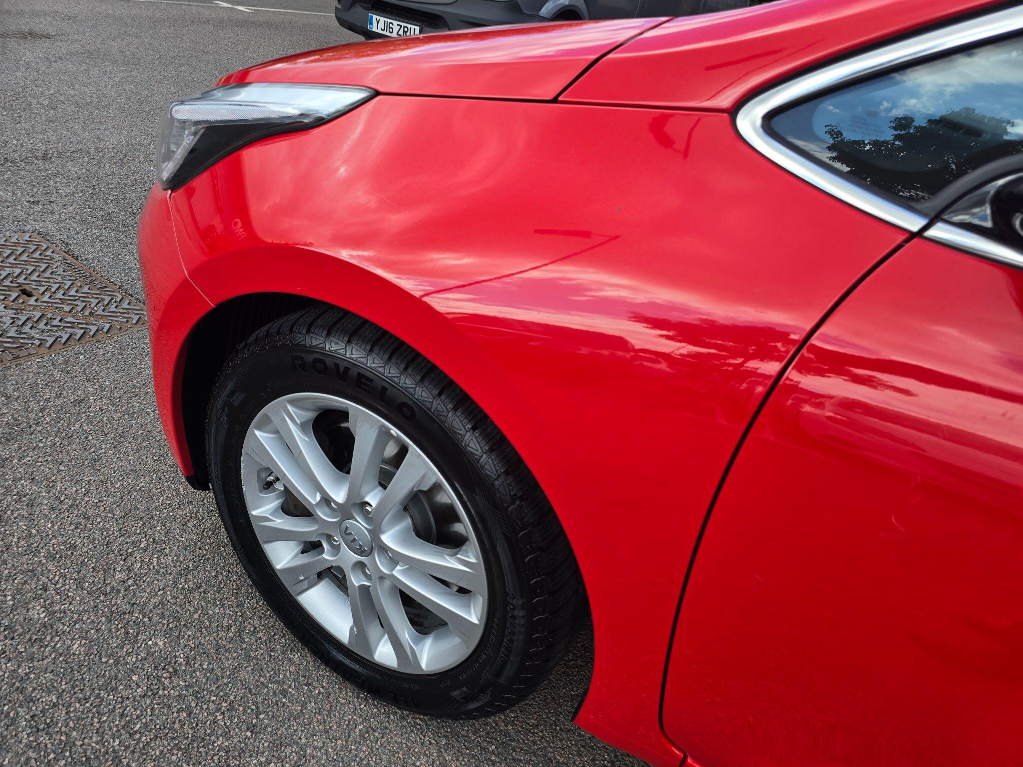 Kia Ceed view 94