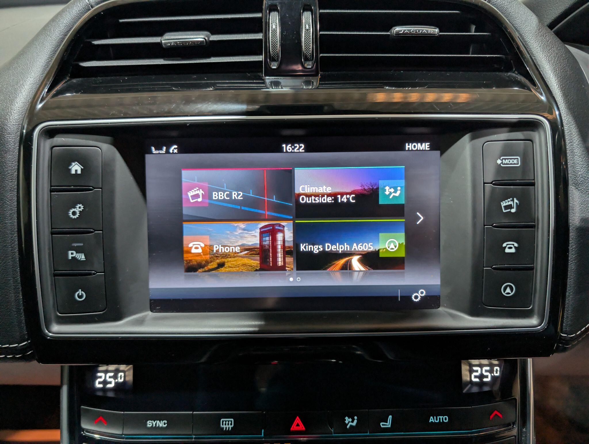 Jaguar Xe view 56