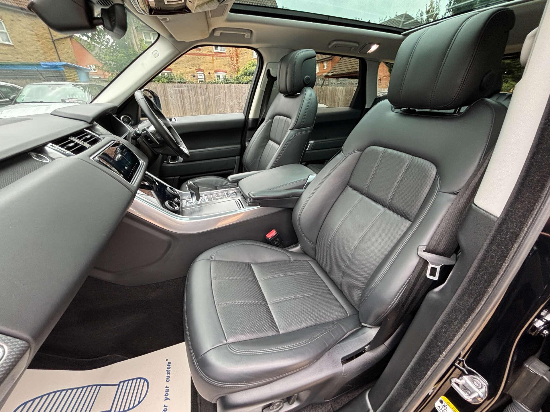 Land Rover Range Rover Sport view 29