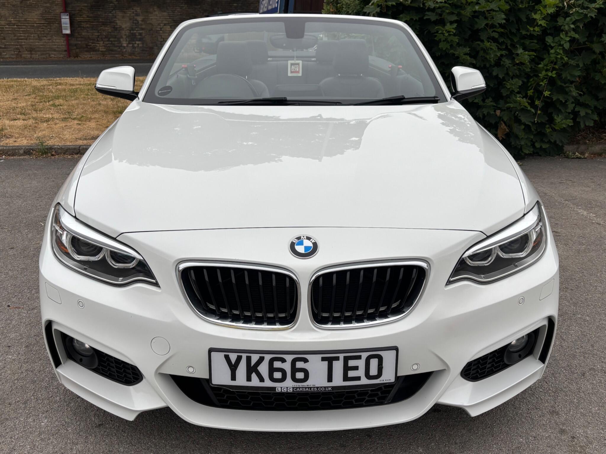 BMW 2 Series view 2