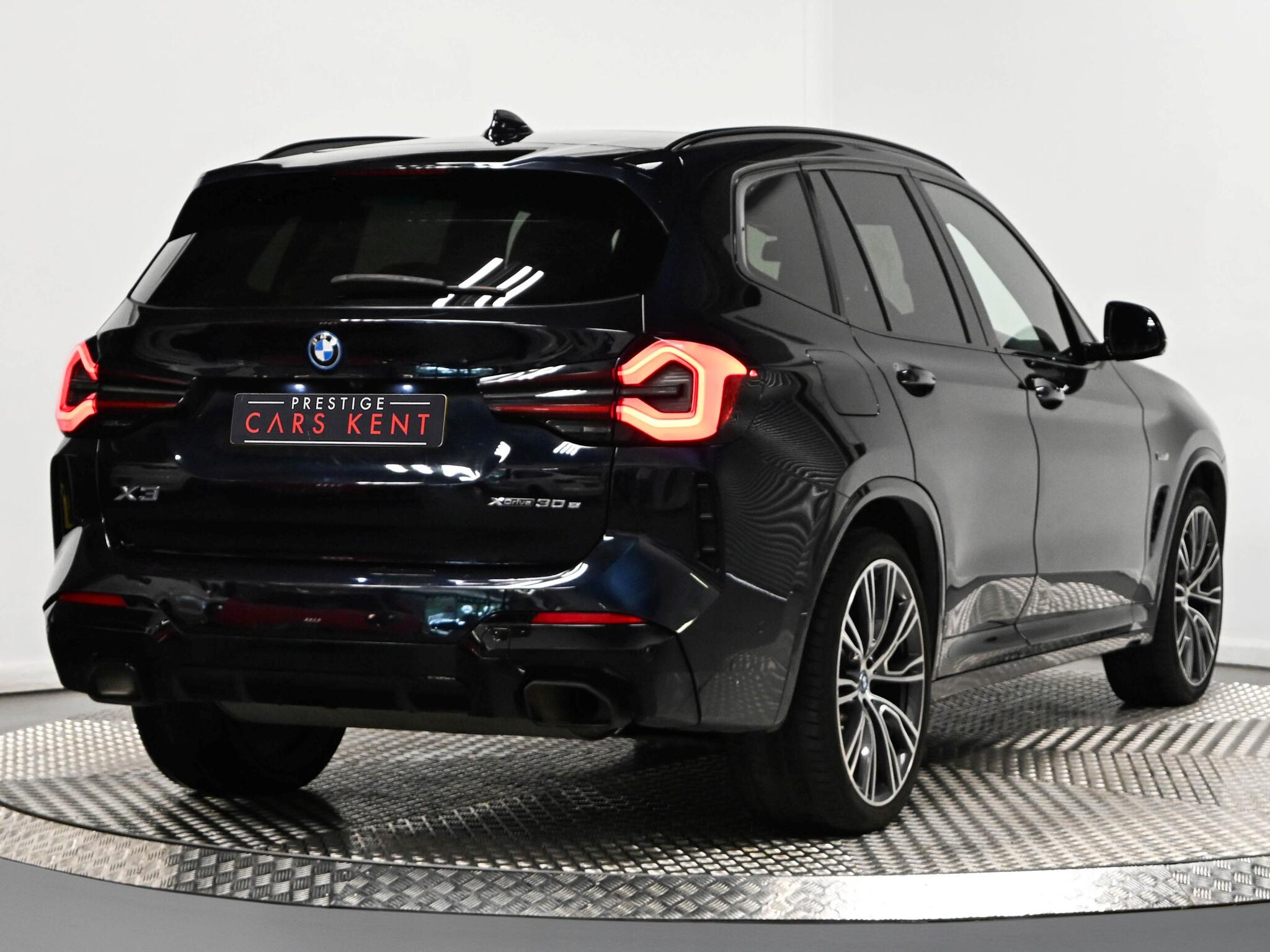 BMW X3 view 39