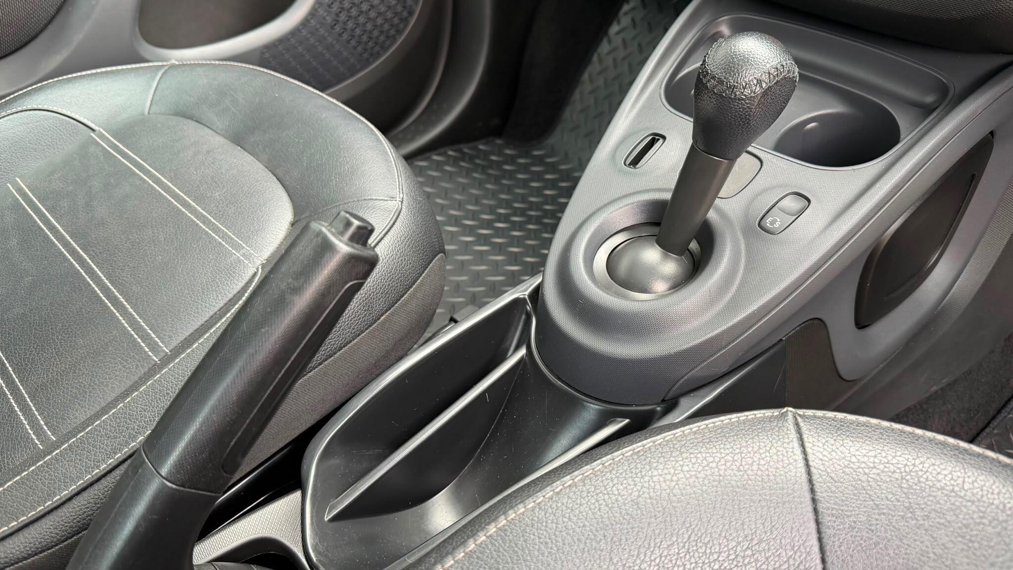 Smart Fortwo view 12
