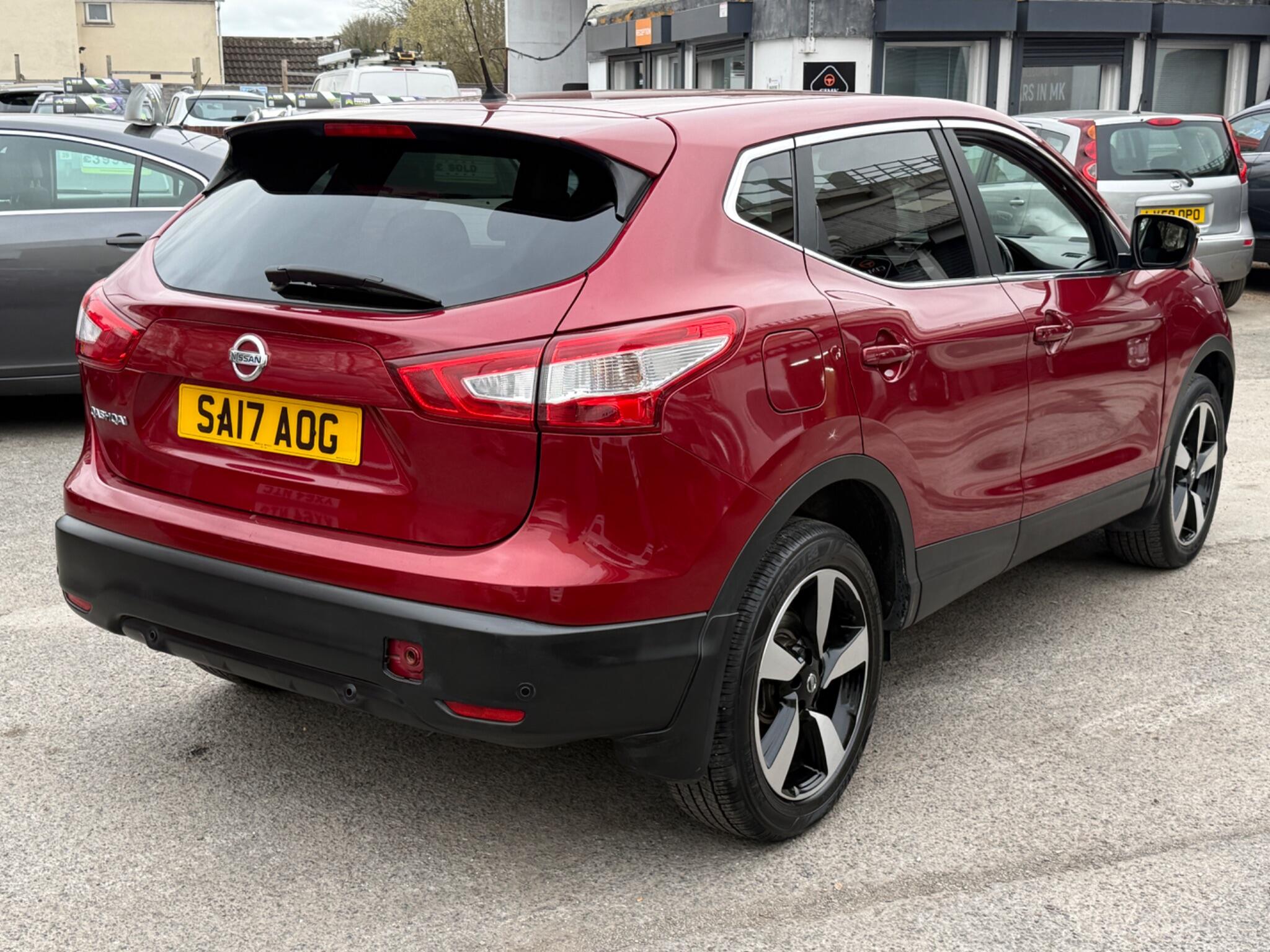 Nissan Qashqai - Image 18