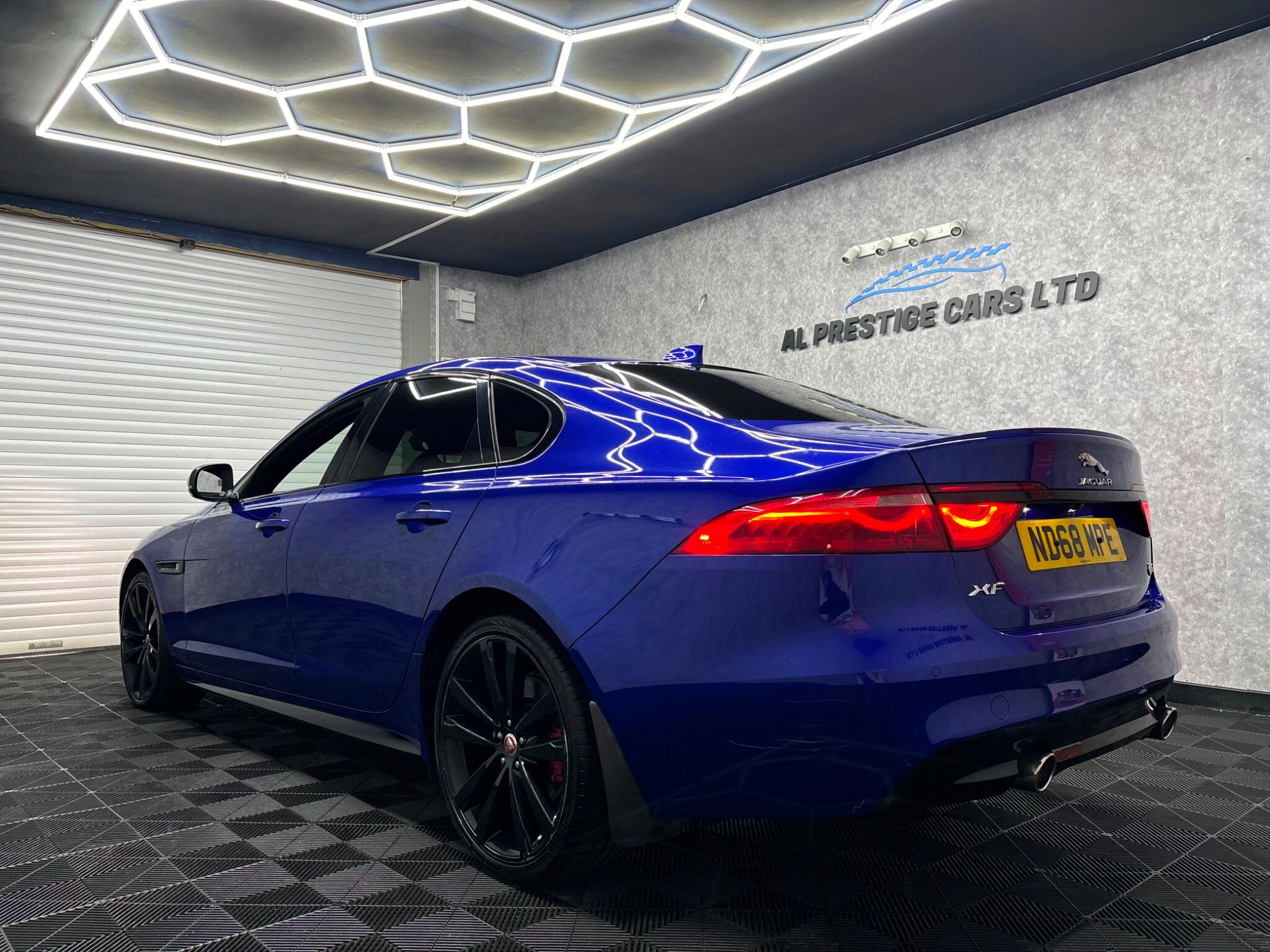 Jaguar XF view 5