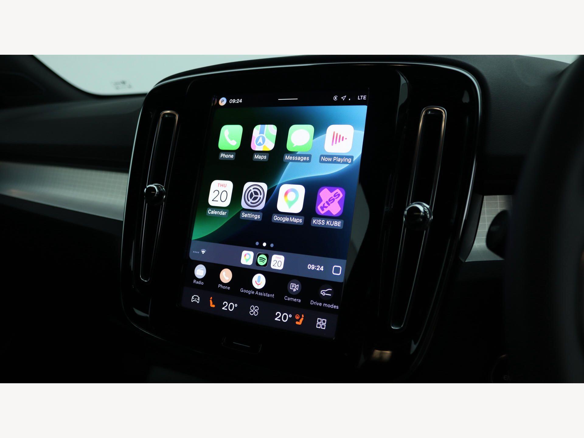 Volvo XC40 view 33