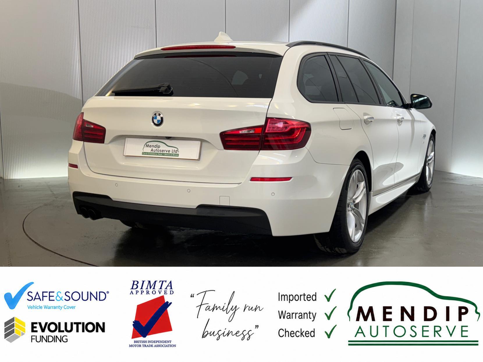 BMW 5 Series view 19