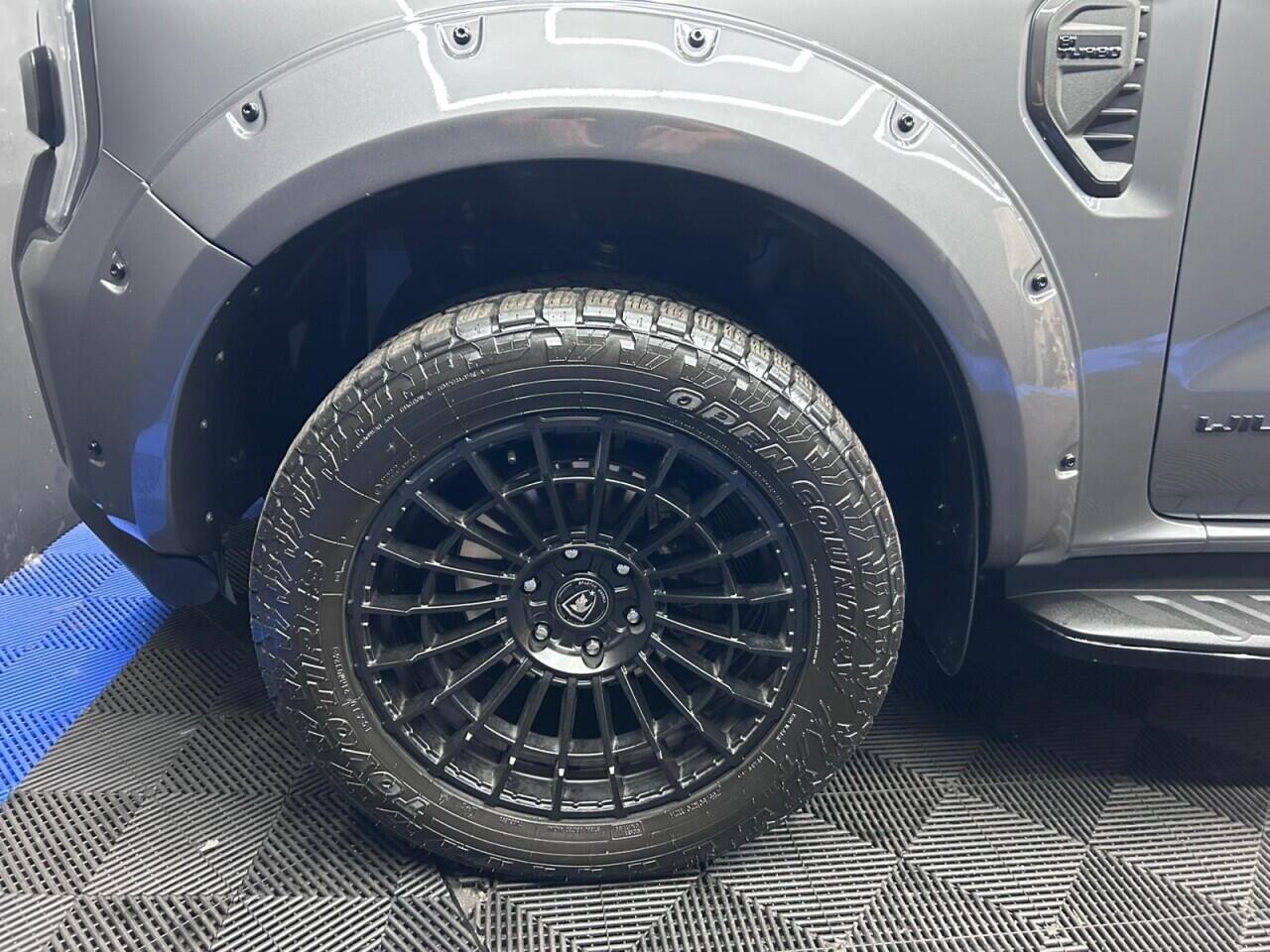 Ford Ranger view 41