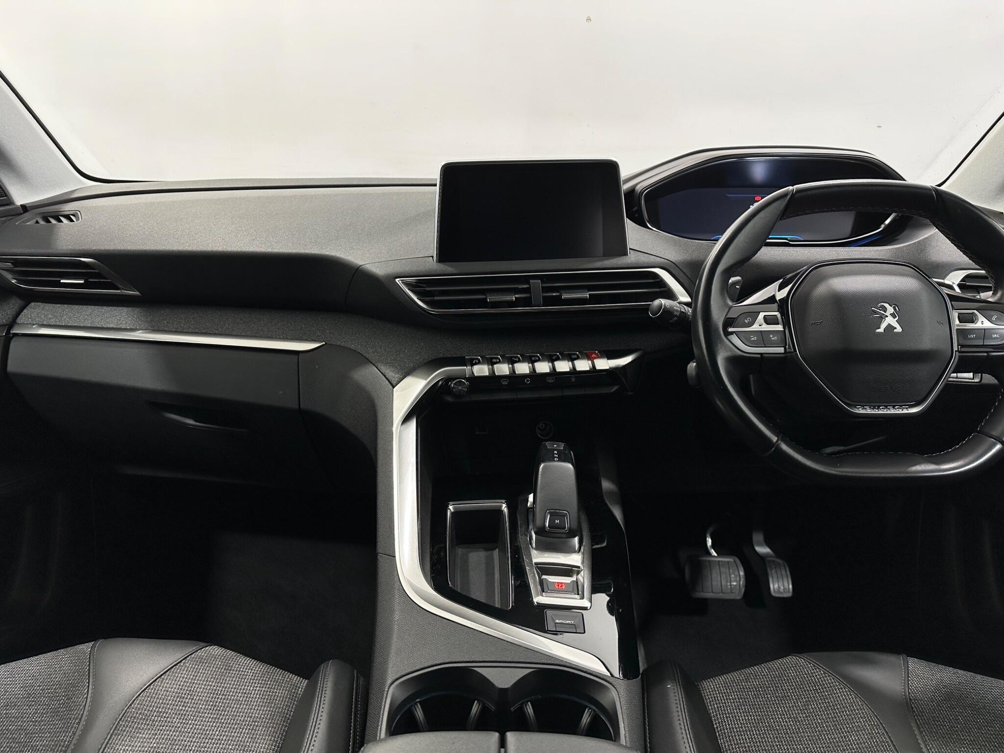 Peugeot 5008 view 19