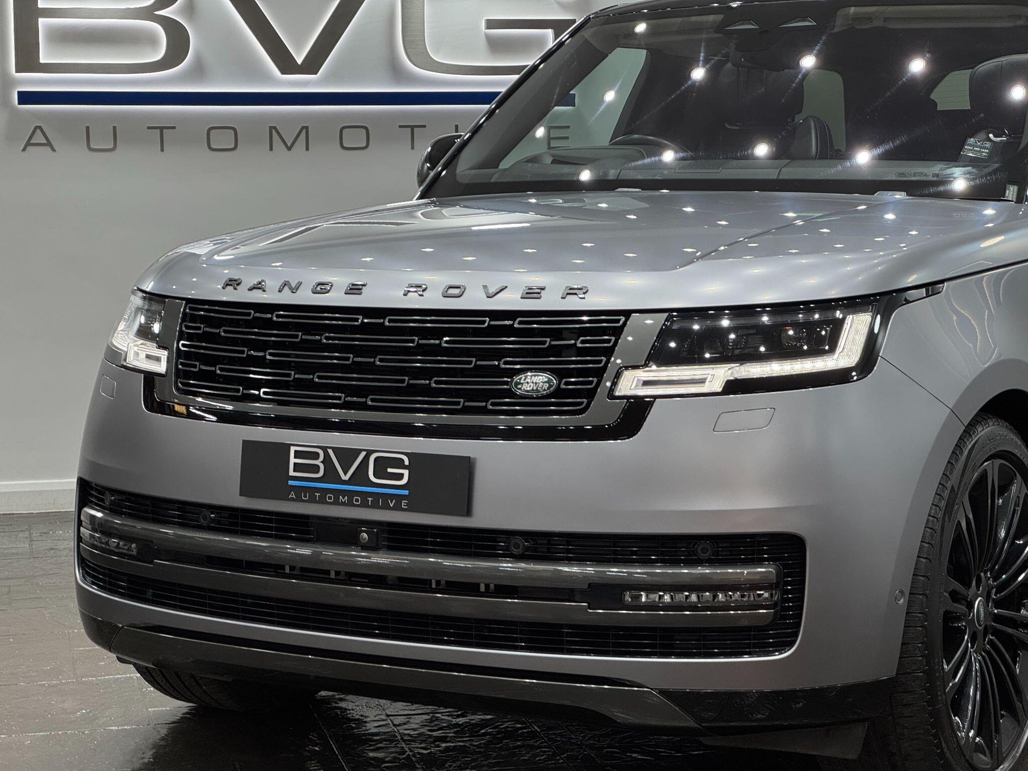 Land Rover Range Rover view 14