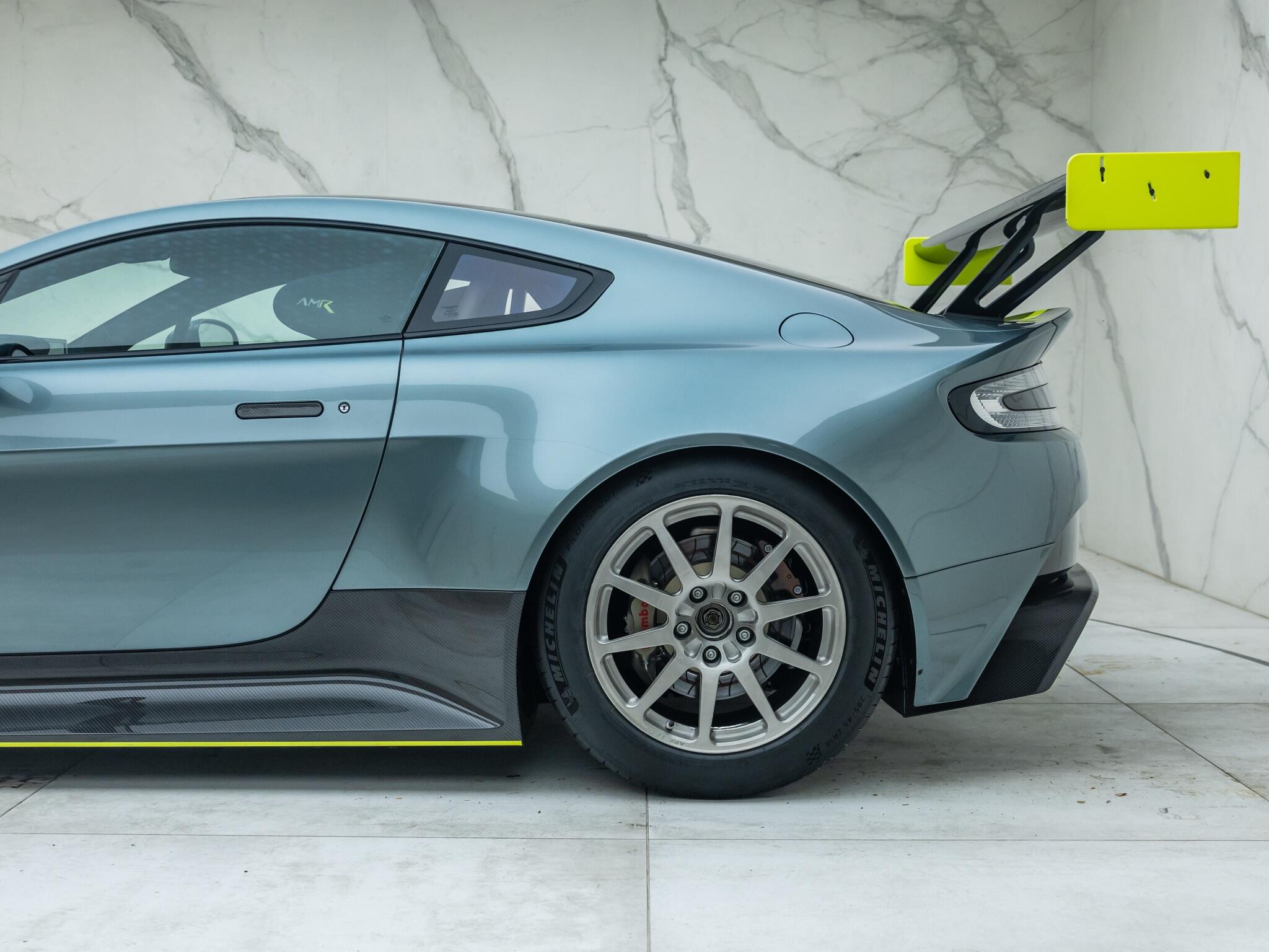 Aston Martin Vantage view 33