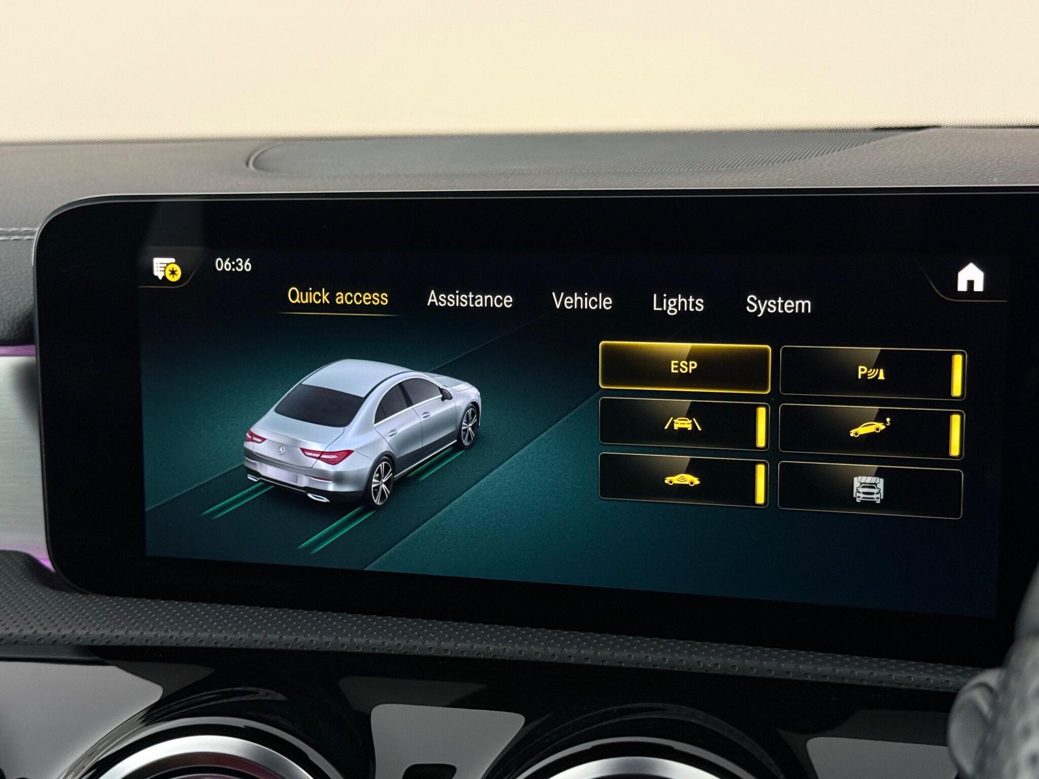Mercedes-Benz Cla view 25