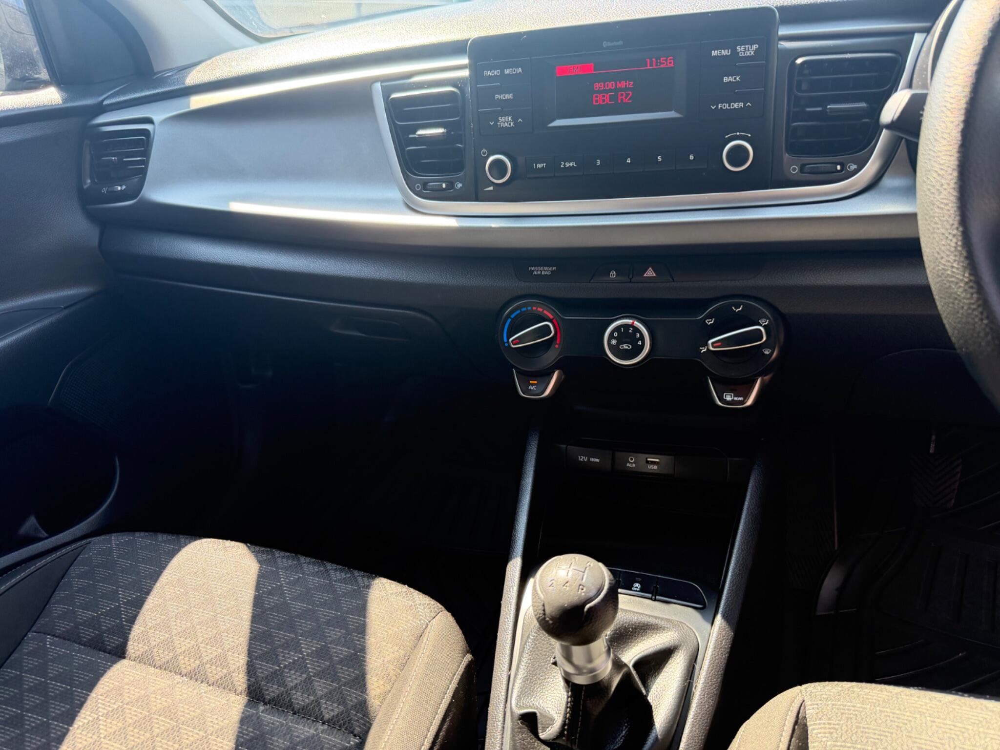 Kia Rio view 4