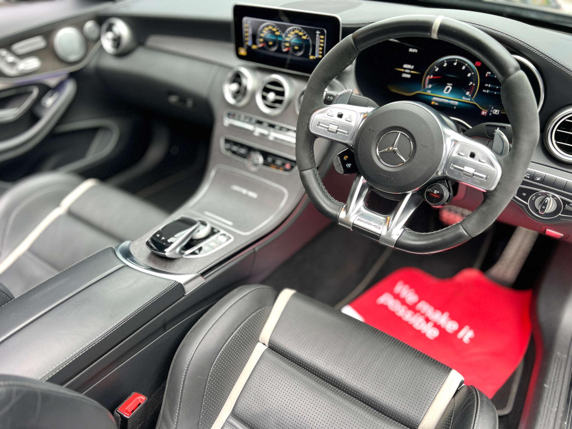 Mercedes-Benz C Class view 4