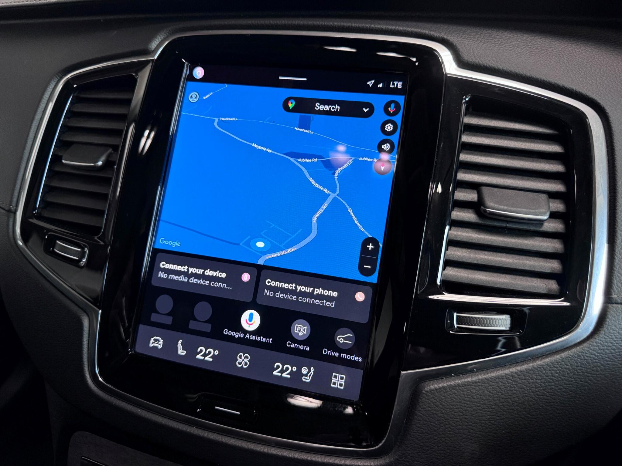 Volvo XC90 view 12