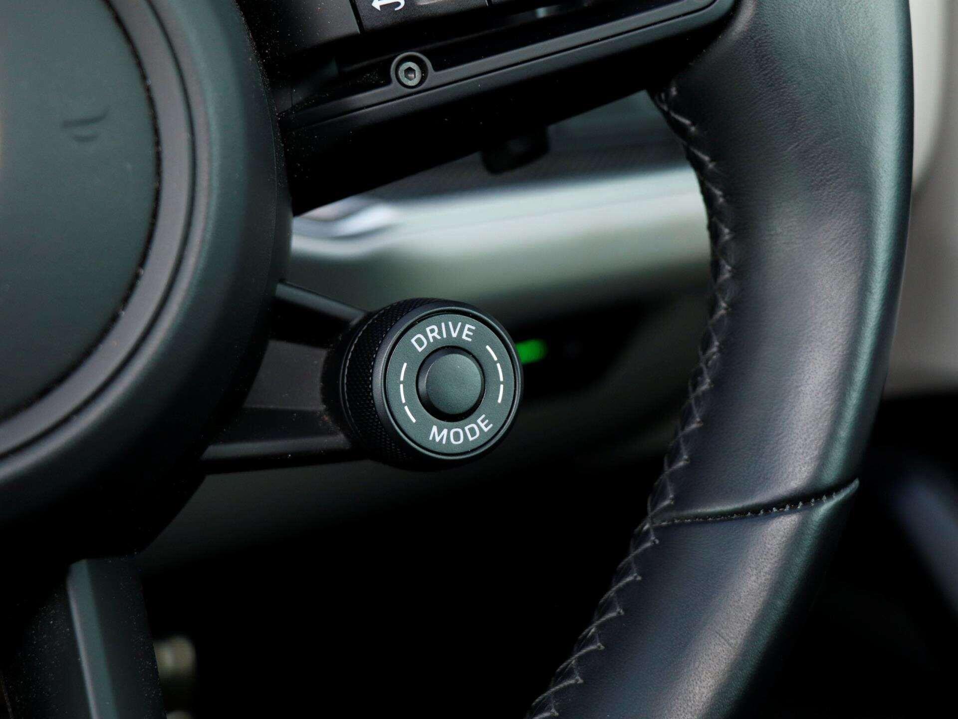 Porsche Cayenne view 20
