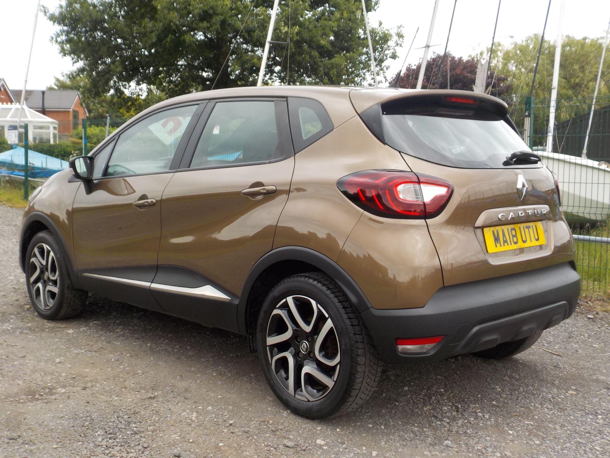 Renault Captur 0.9 TCe ENERGY Dynamique Nav Euro 6 (s/s) 5dr